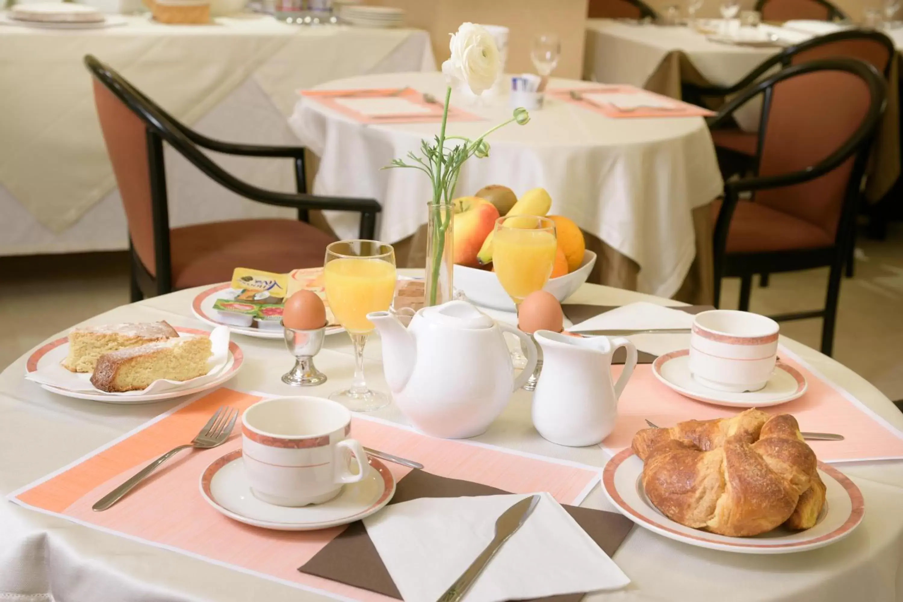 Restaurant/places to eat, Breakfast in Hotel Morchio Mhotelsgroup
