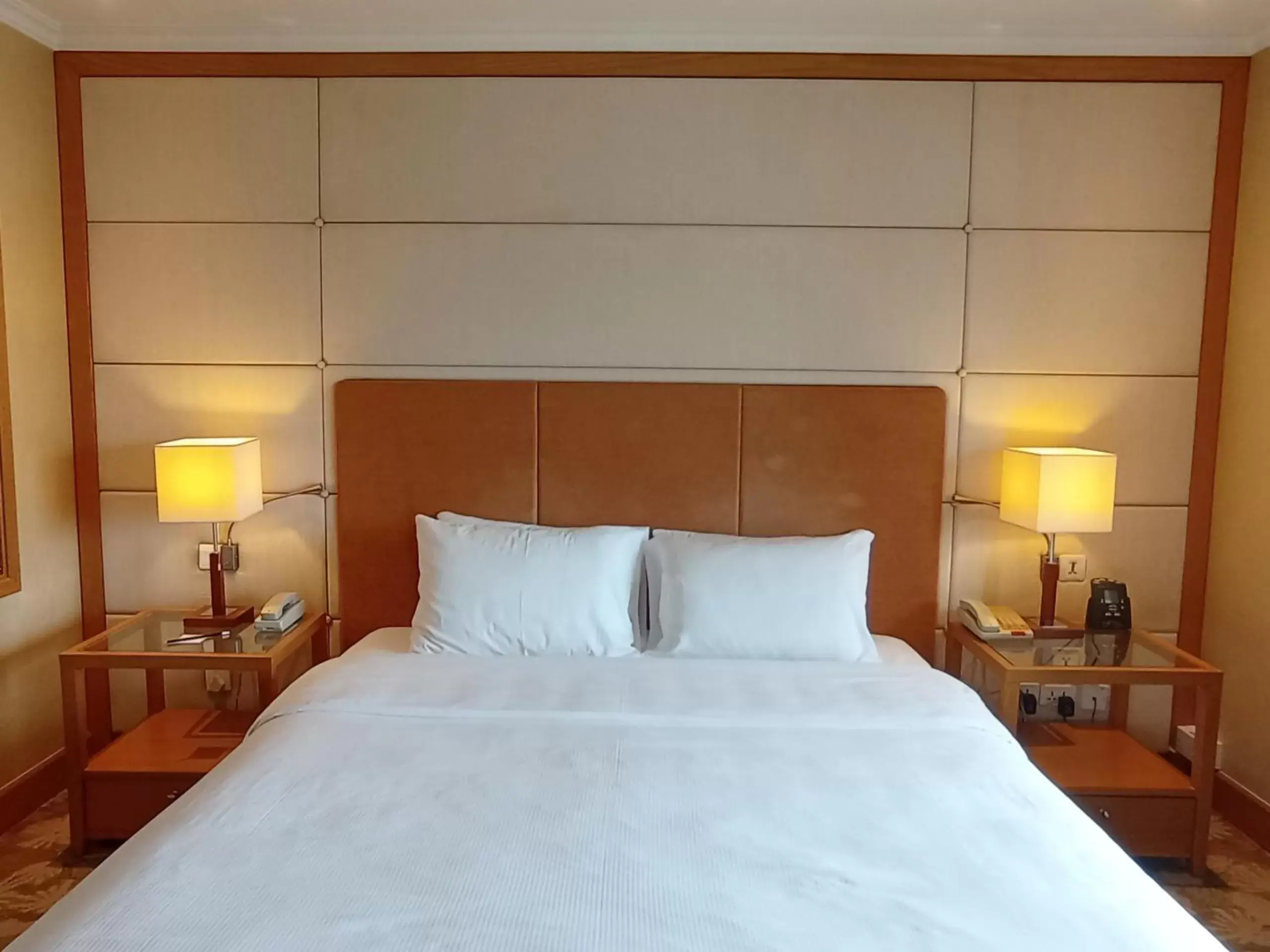 Fitness centre/facilities, Bed in Hilton Garden Inn Hanoi