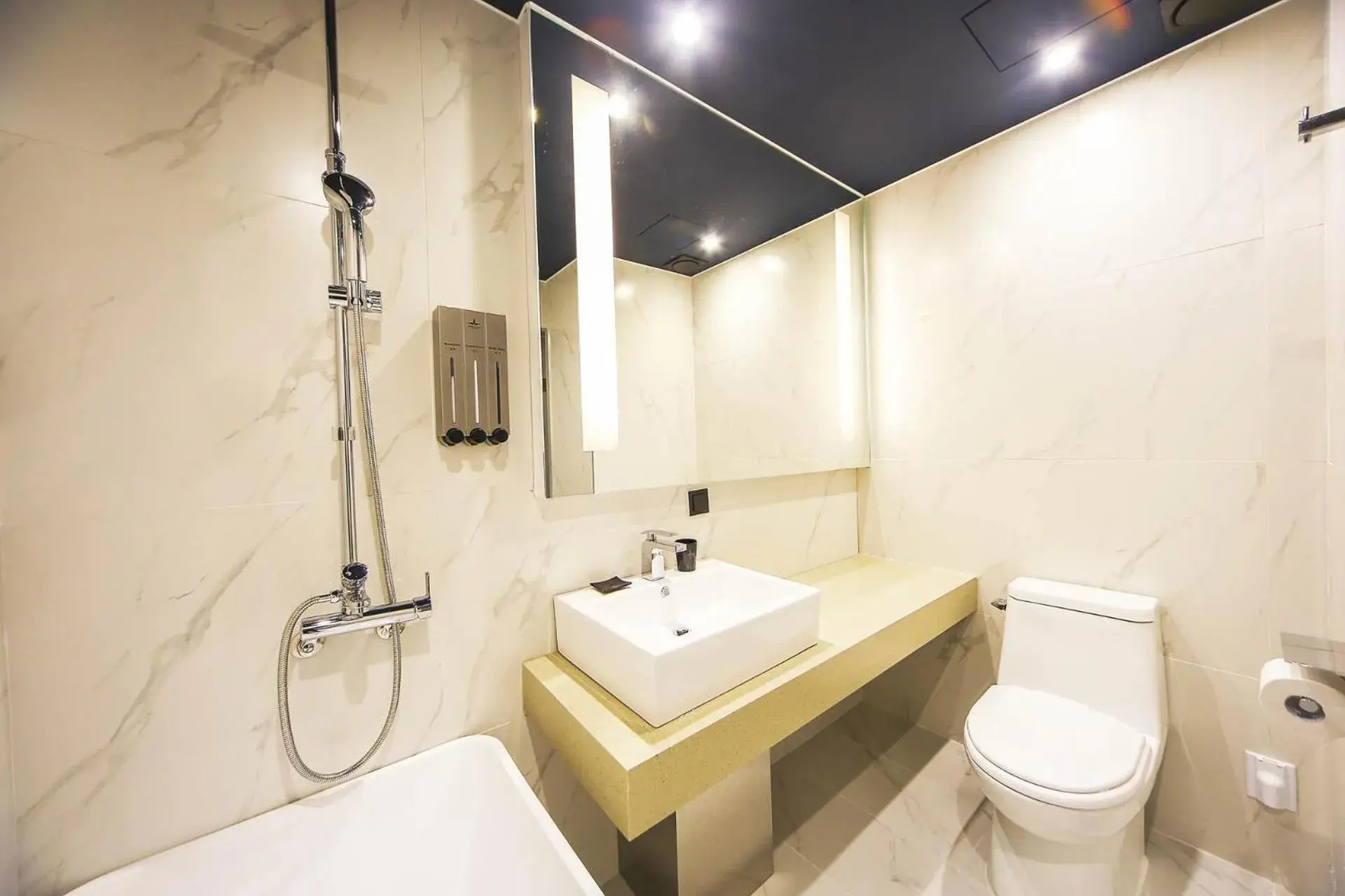 Bathroom in Hotel Star Premier Yeoksam