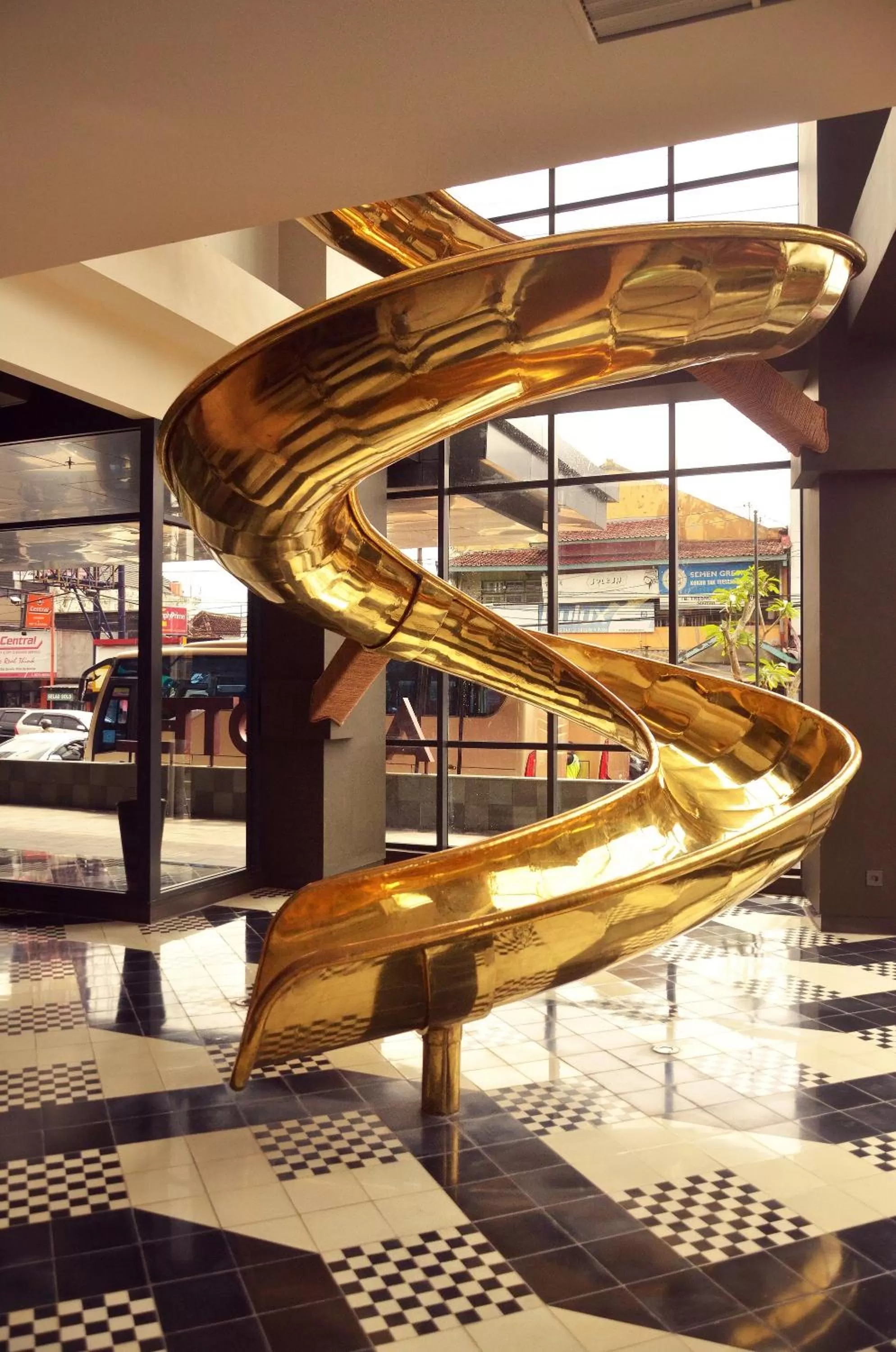 Entertainment in ARTOTEL Yogyakarta