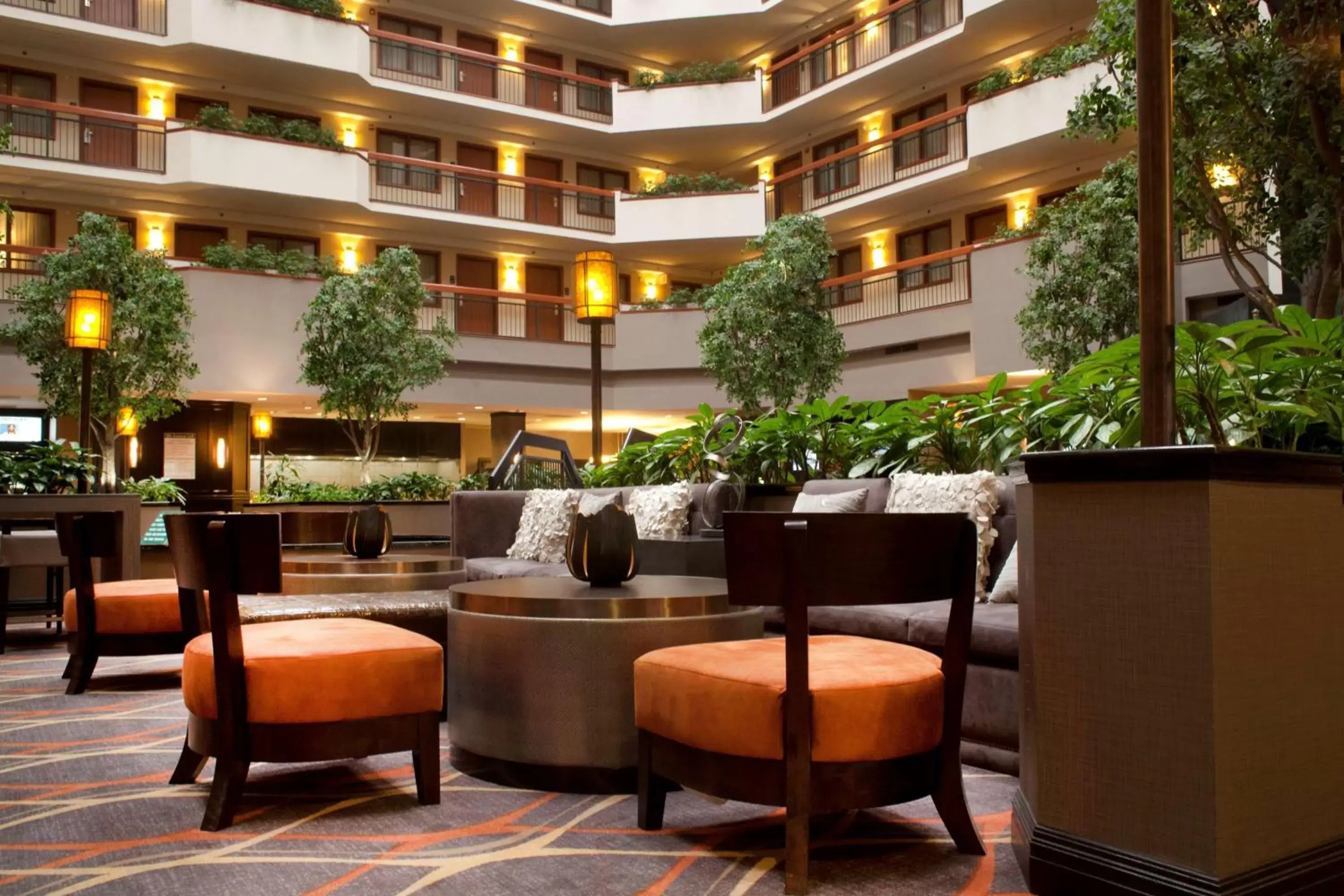 Lobby or reception in Embassy Suites by Hilton Dallas Near the Galleria