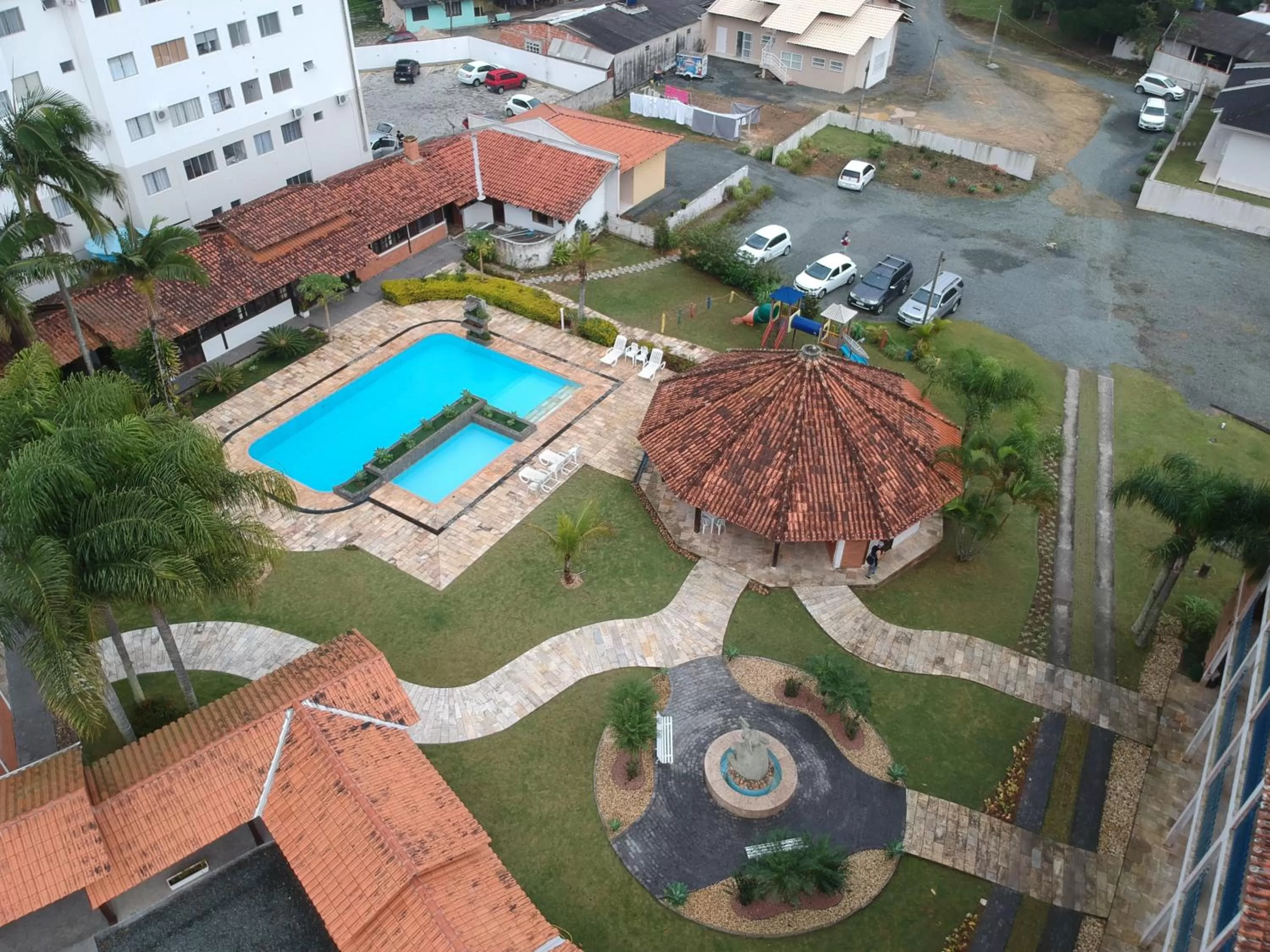 Bird's eye view, Bird's-eye View in Bartholo Plaza Hotel