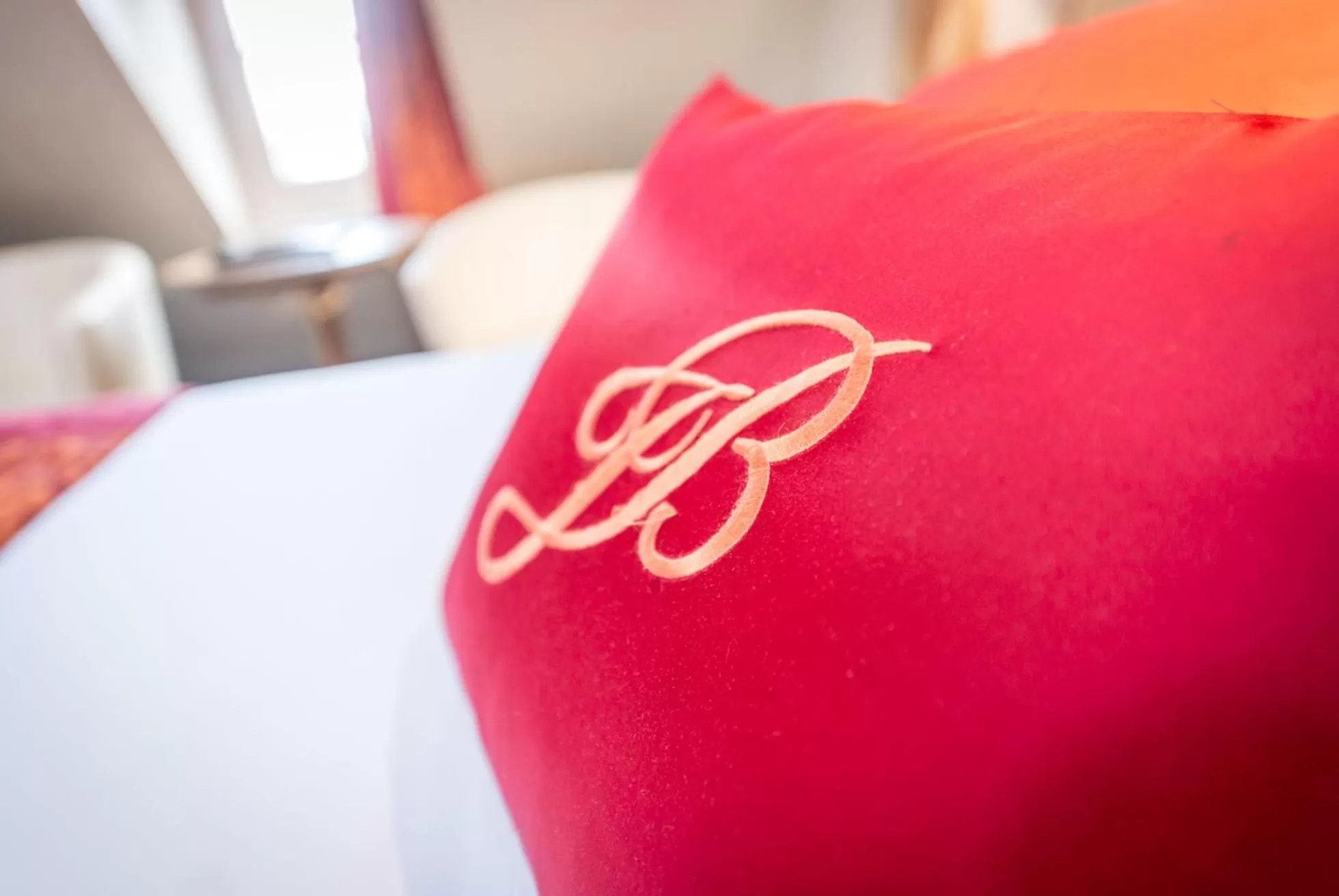 Decorative detail, Bed in Hotel Jan Brito