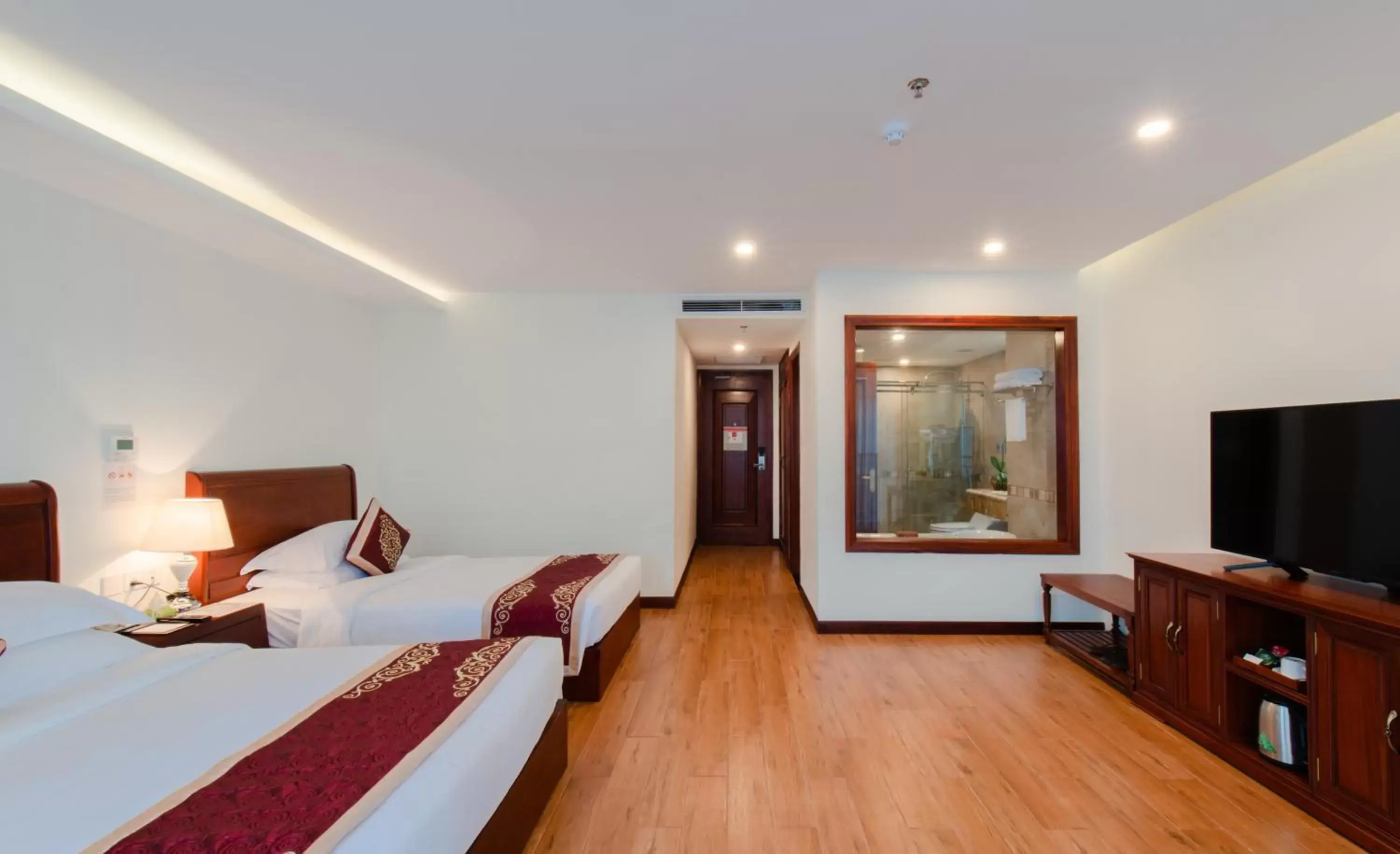 Photo of the whole room, Bed in Red Sun Nha Trang Hotel Photo of the whole room, Bed in Red Sun Nha Trang Hotel