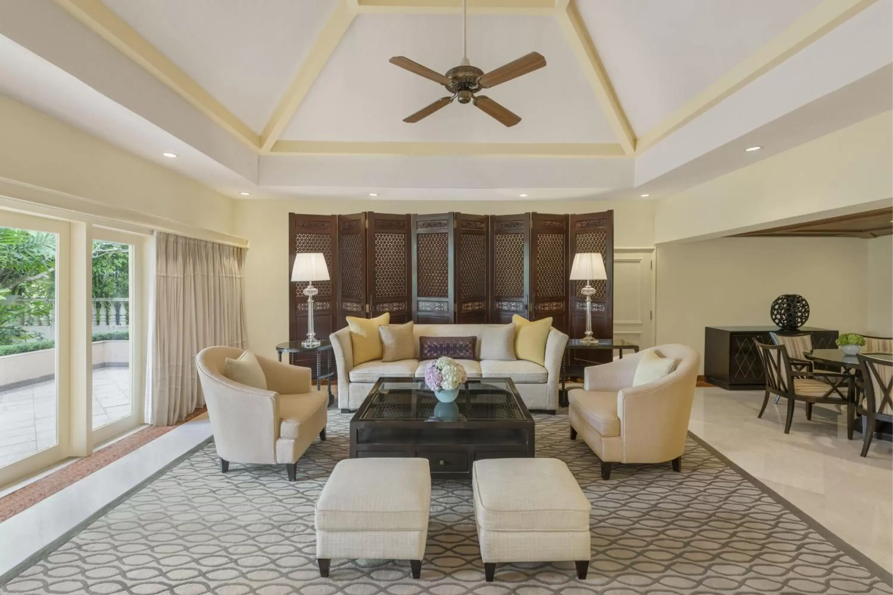 Living room in The St Regis Goa Resort
