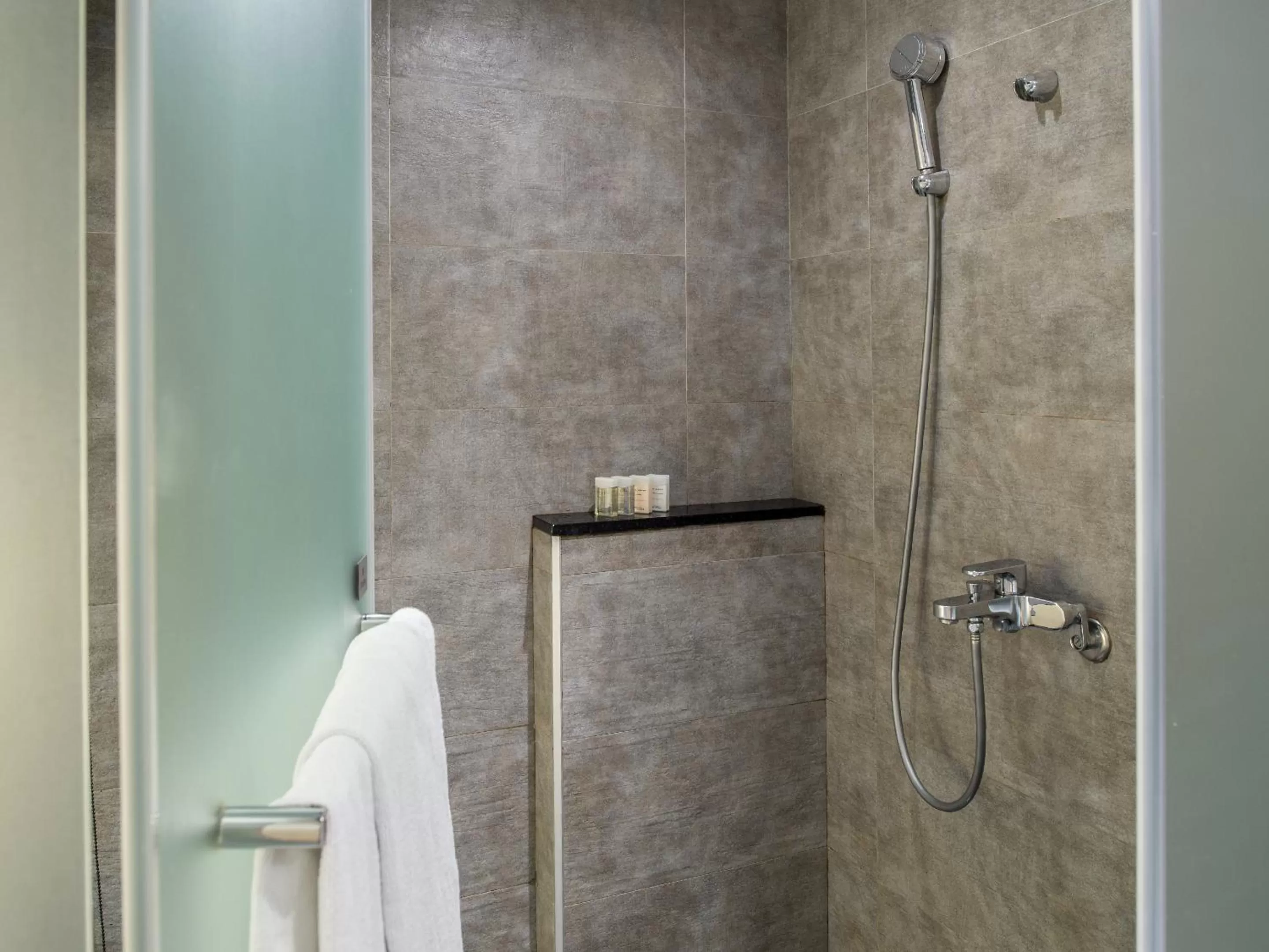 Bedroom in Hotel Relax I