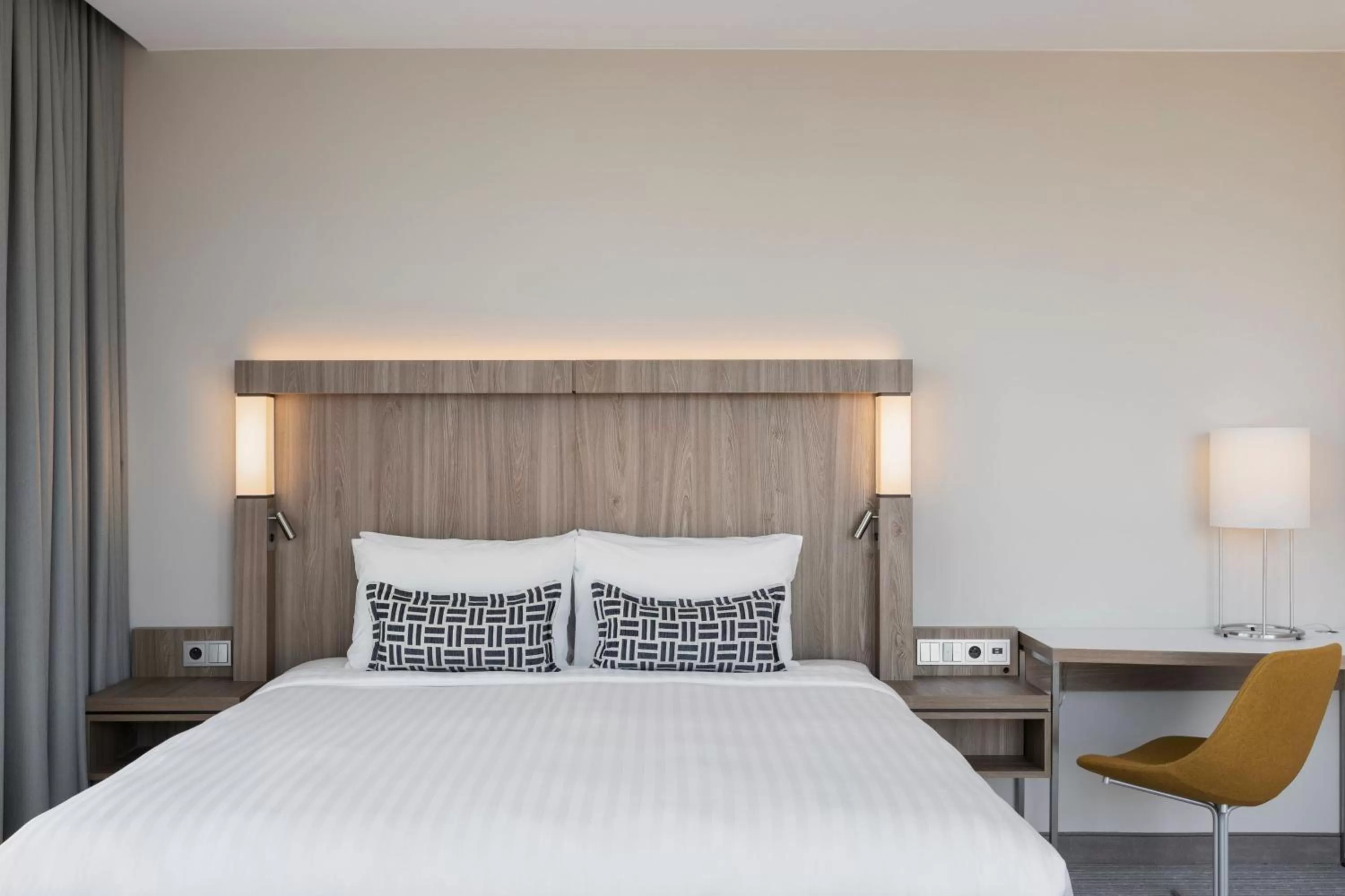 Bedroom, Bed in Courtyard by Marriott Szczecin City