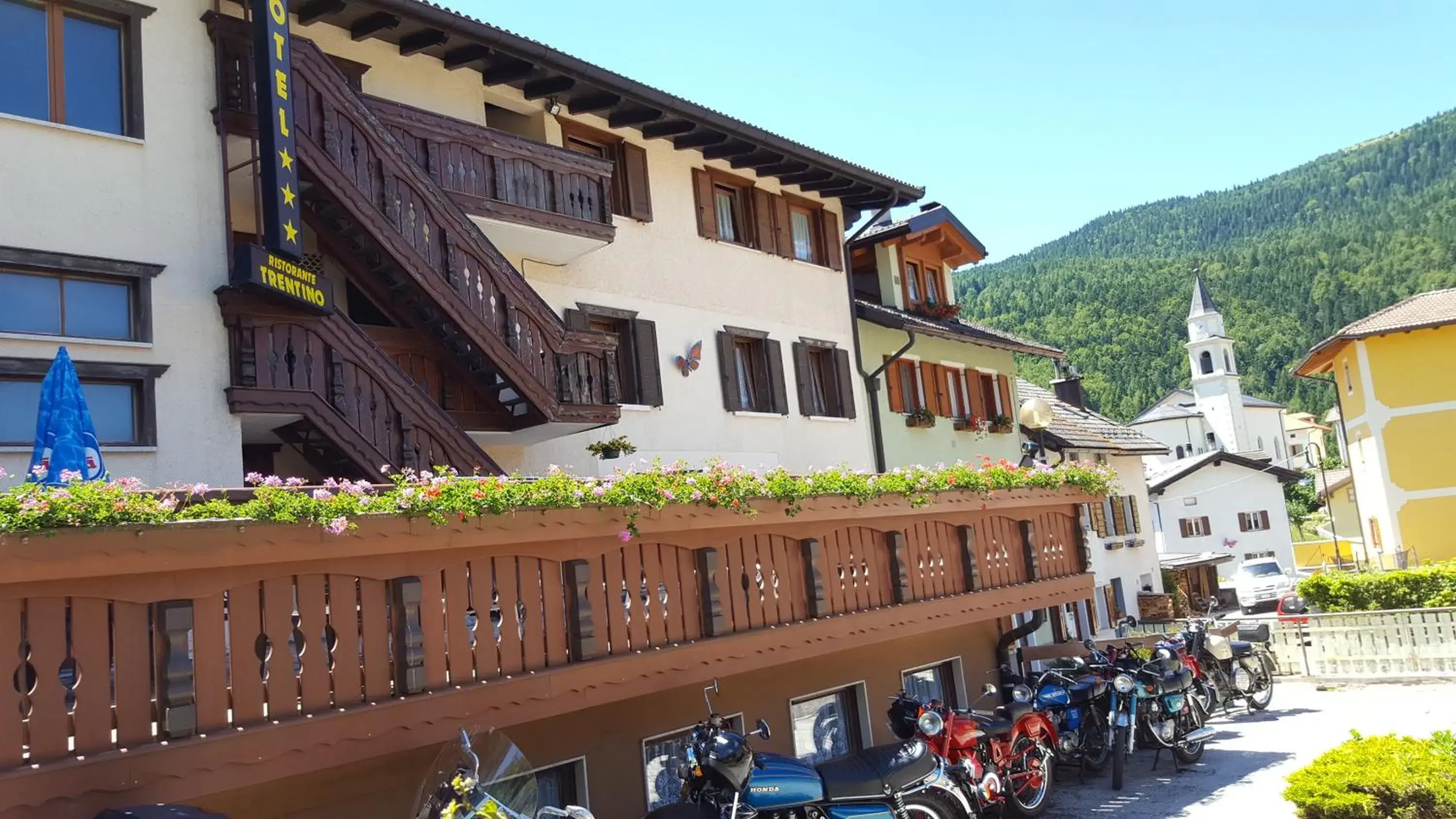 Facade/entrance, Property Building in Hotel Trentino