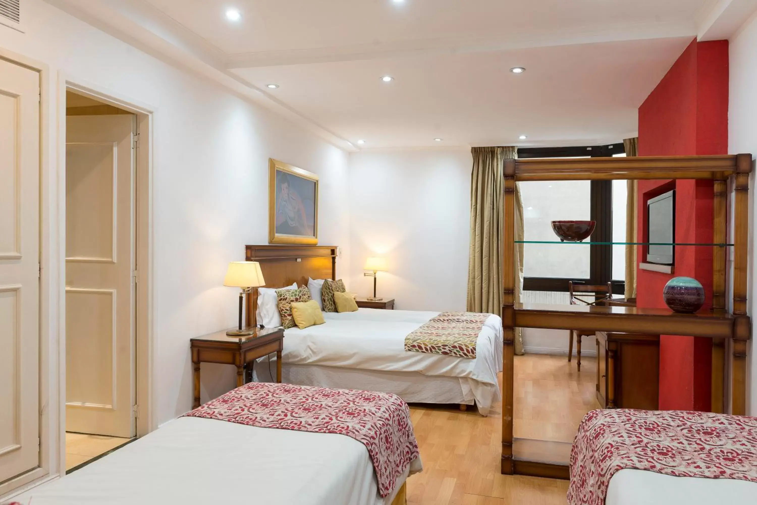 Bedroom, Bed in Imperial Park Hotel Bedroom, Bed in Imperial Park Hotel