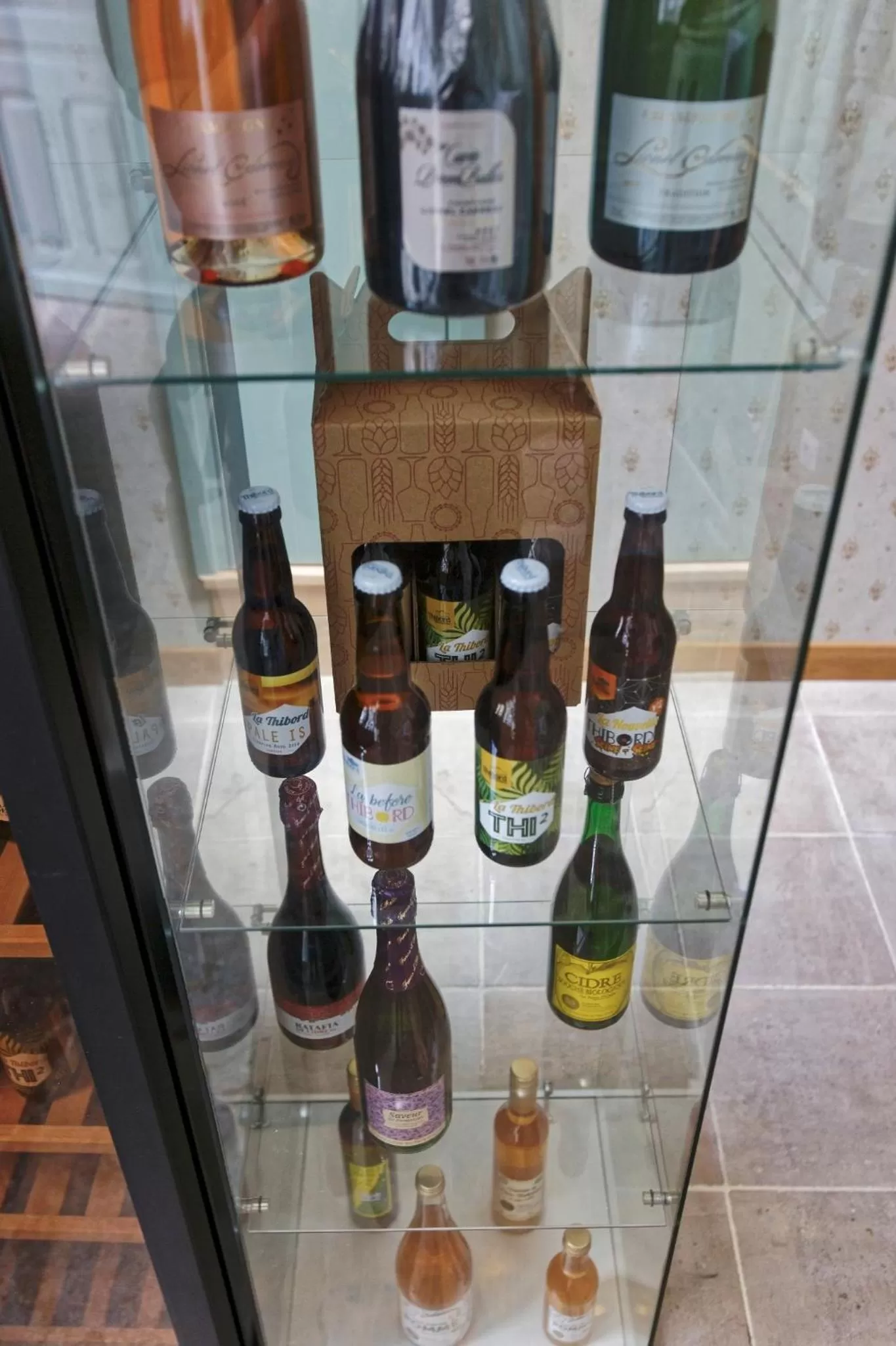 On-site shops in Hotel Saint Georges