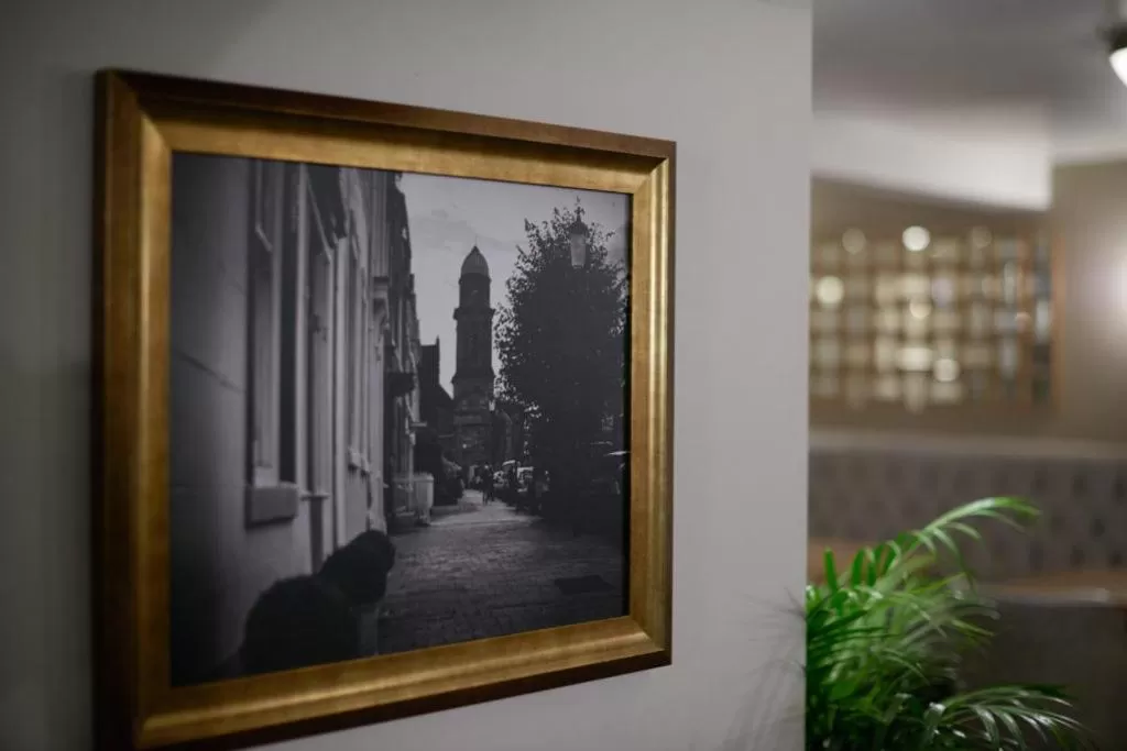 Restaurant/places to eat in The Falcon Hotel