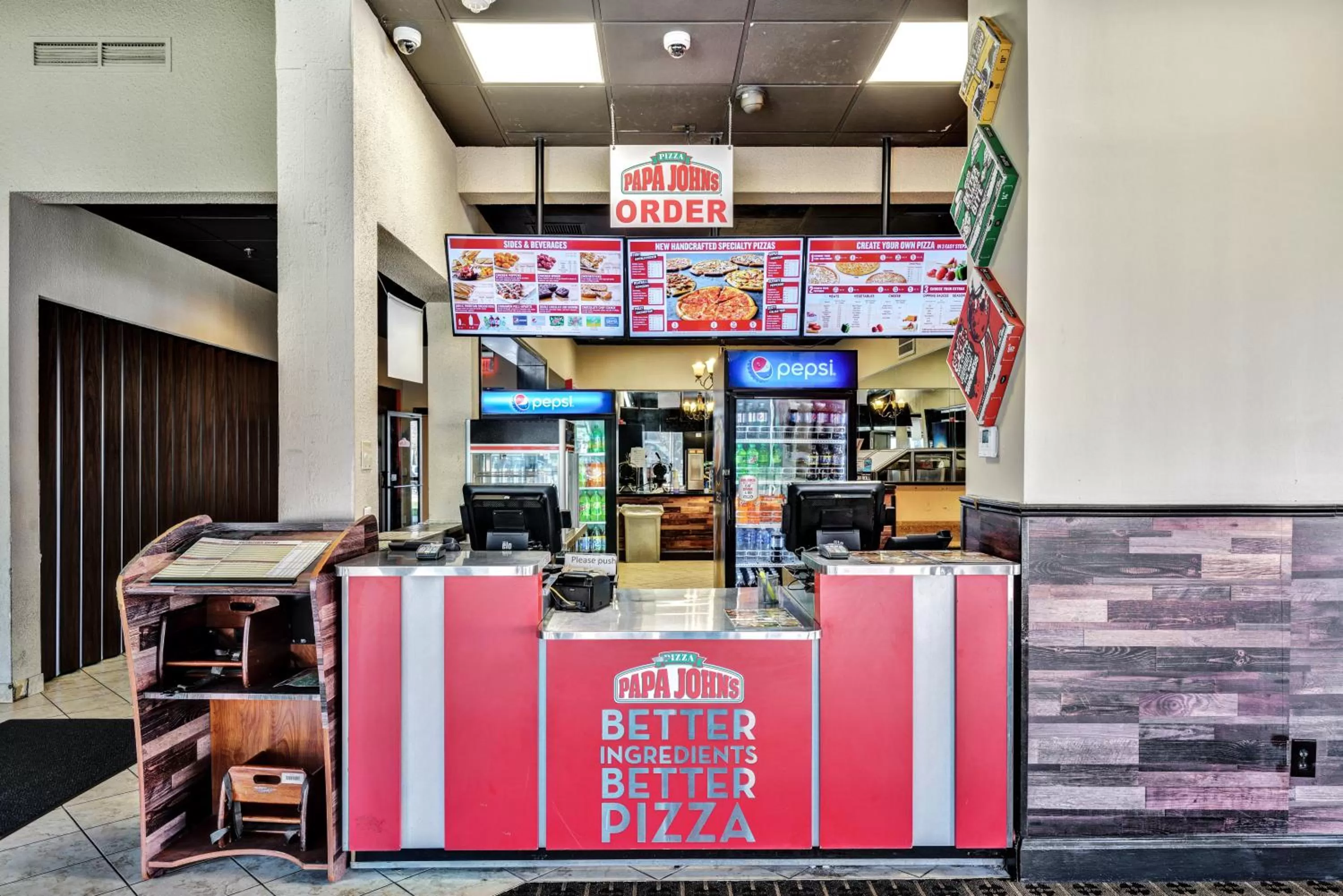 Restaurant/places to eat in Quality Hotel & Suites At The Falls