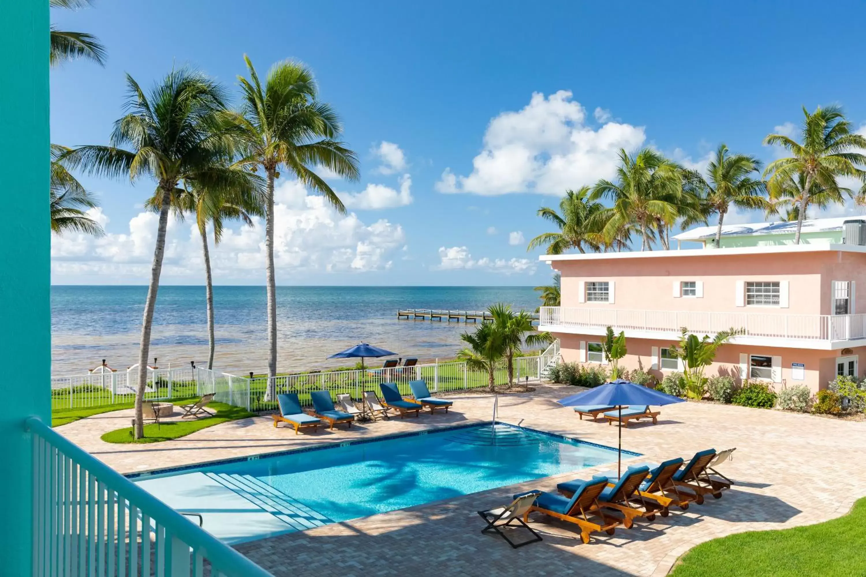 Swimming Pool in Grassy Flats Resort & Beach Club