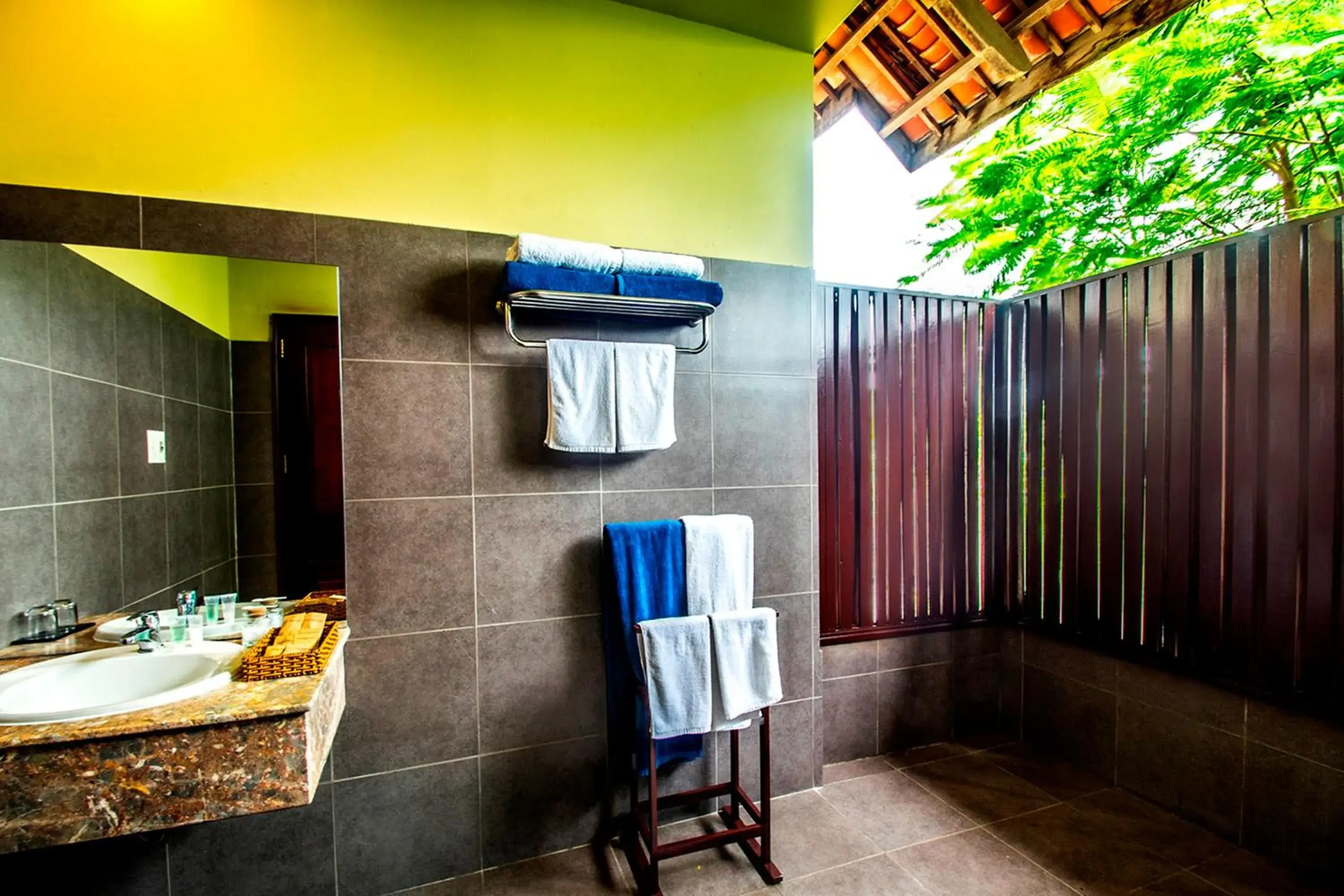 Bathroom in Romana Resort & Spa