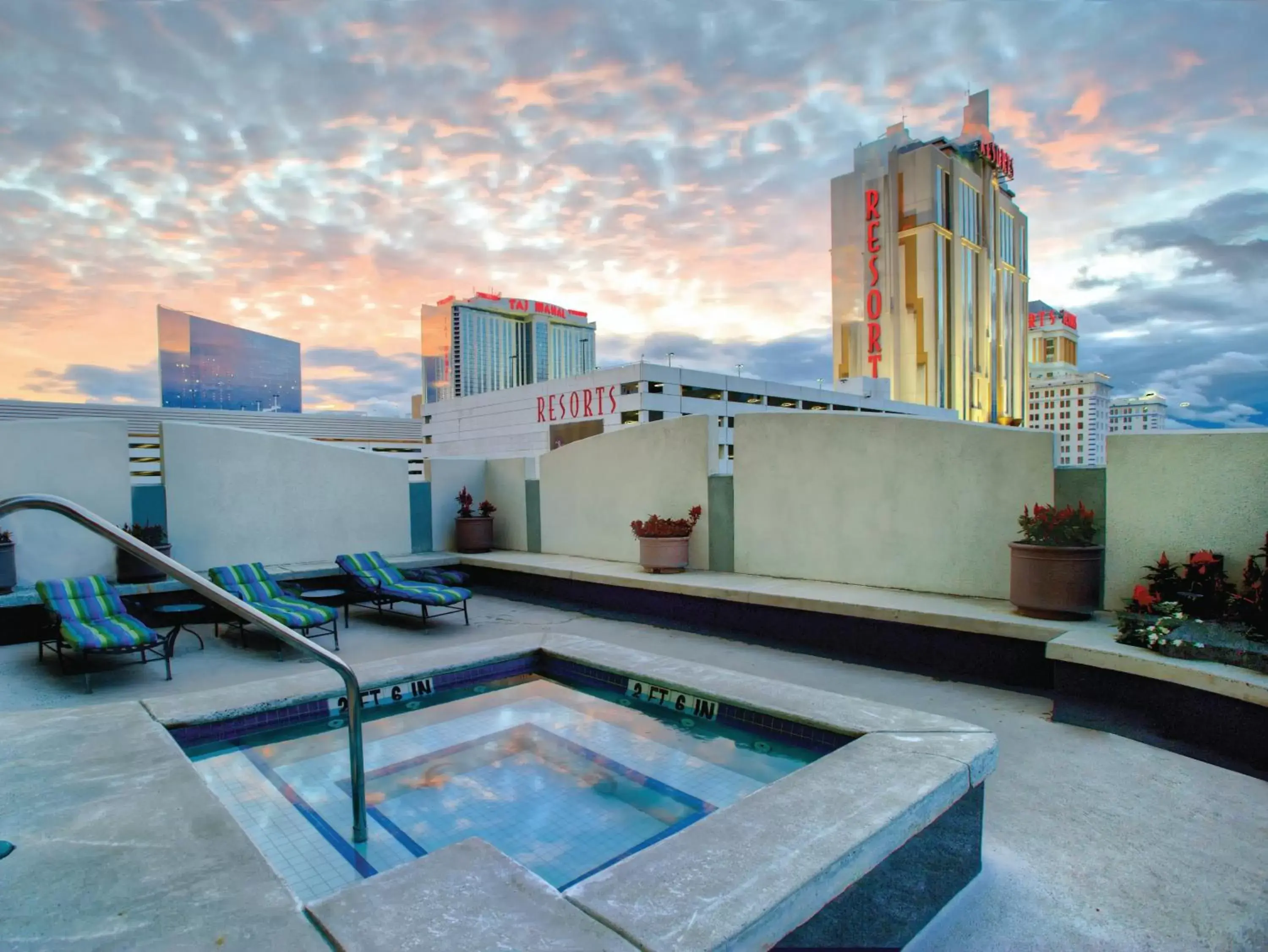 Swimming Pool in Club Wyndham Skyline Tower