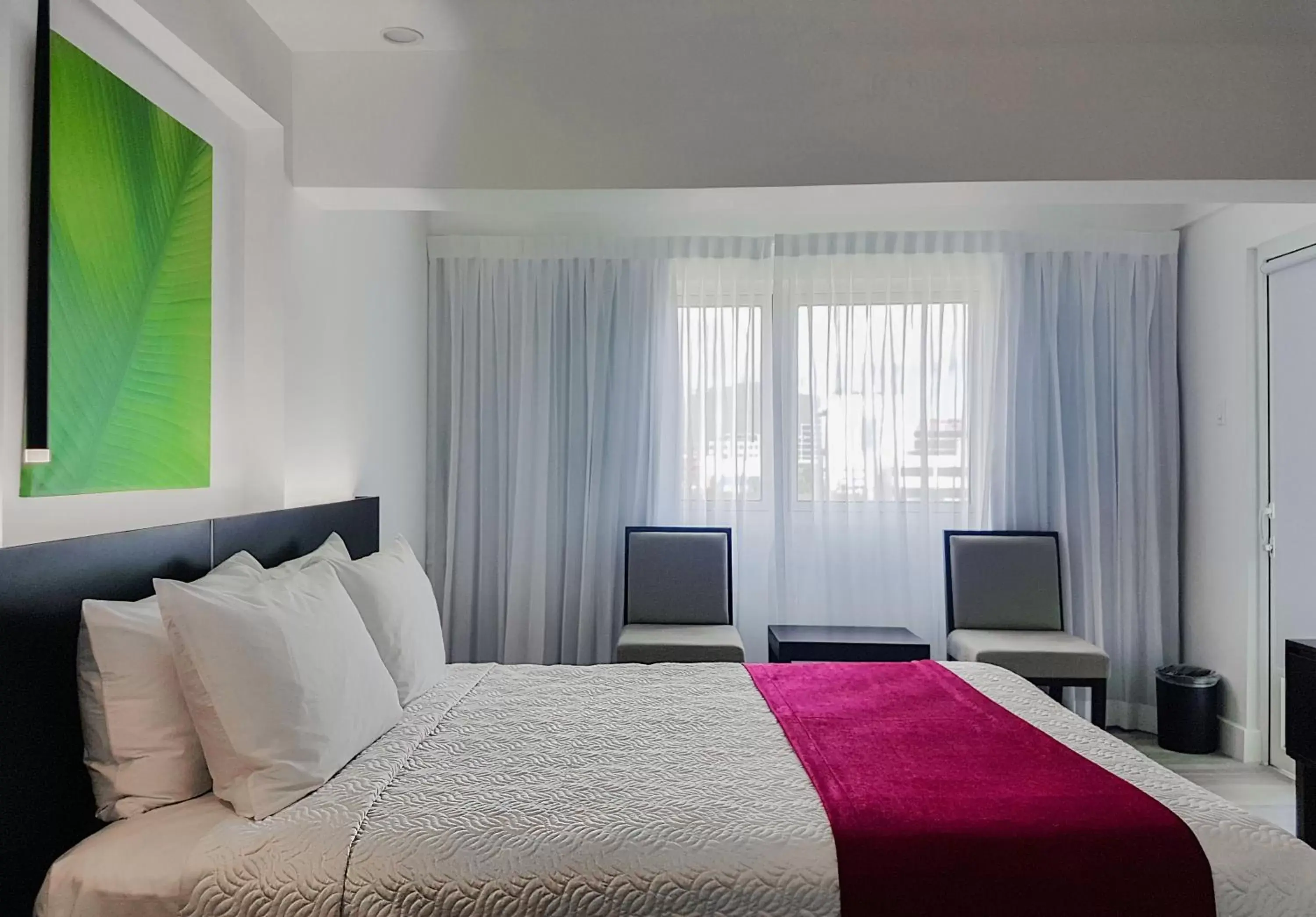 Bed in R Hotel Kingston Bed in R Hotel Kingston