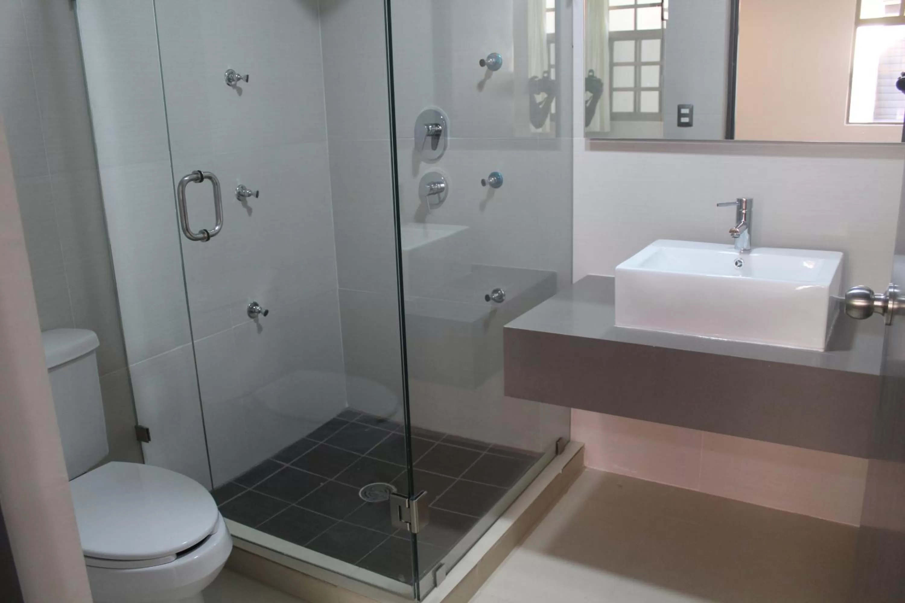 Bathroom in Suites San Luis