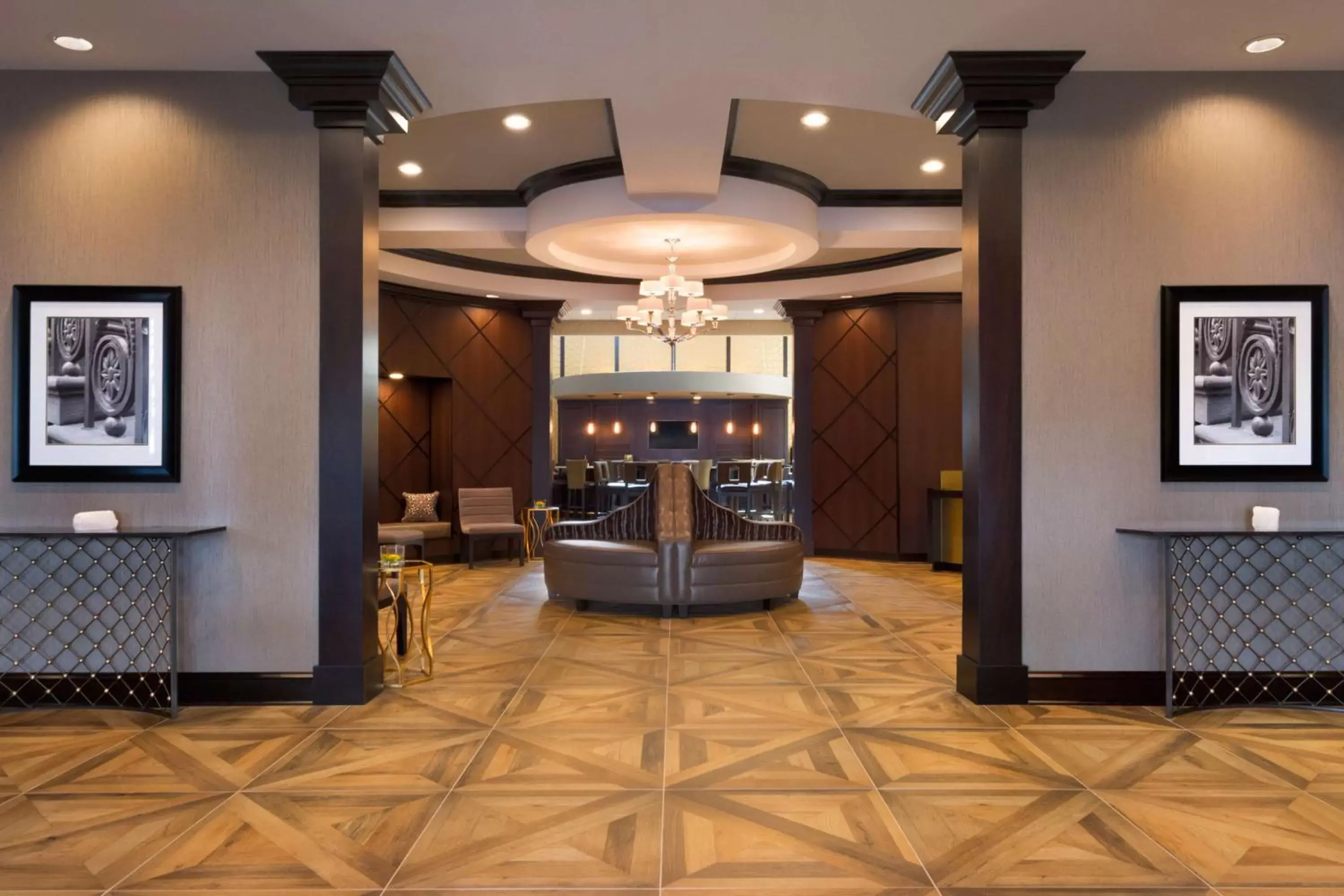 Lobby or reception, Lobby/Reception in DoubleTree by Hilton Charleston Mount Pleasant