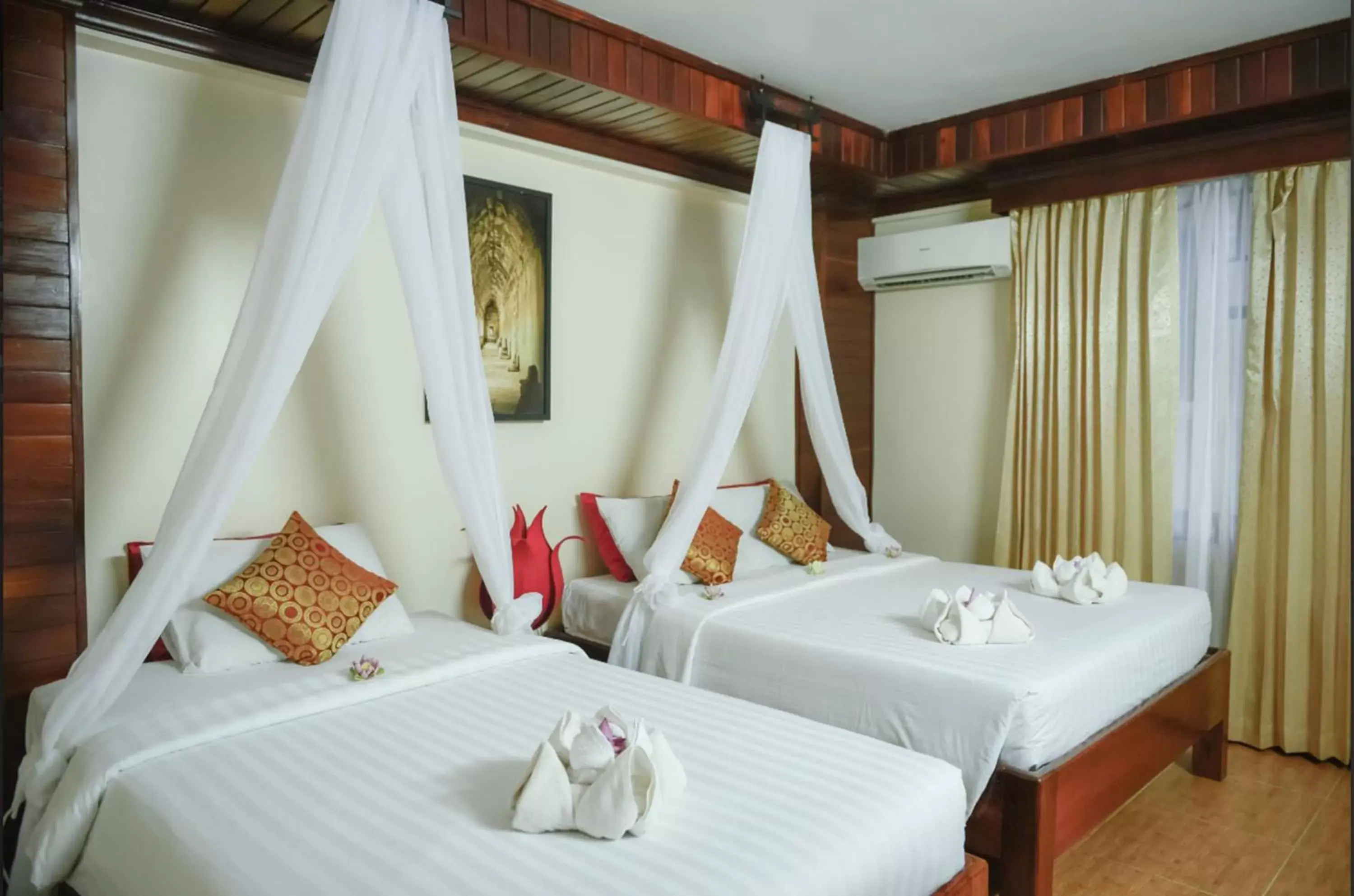 Bedroom in Angkor Pearl Hotel
