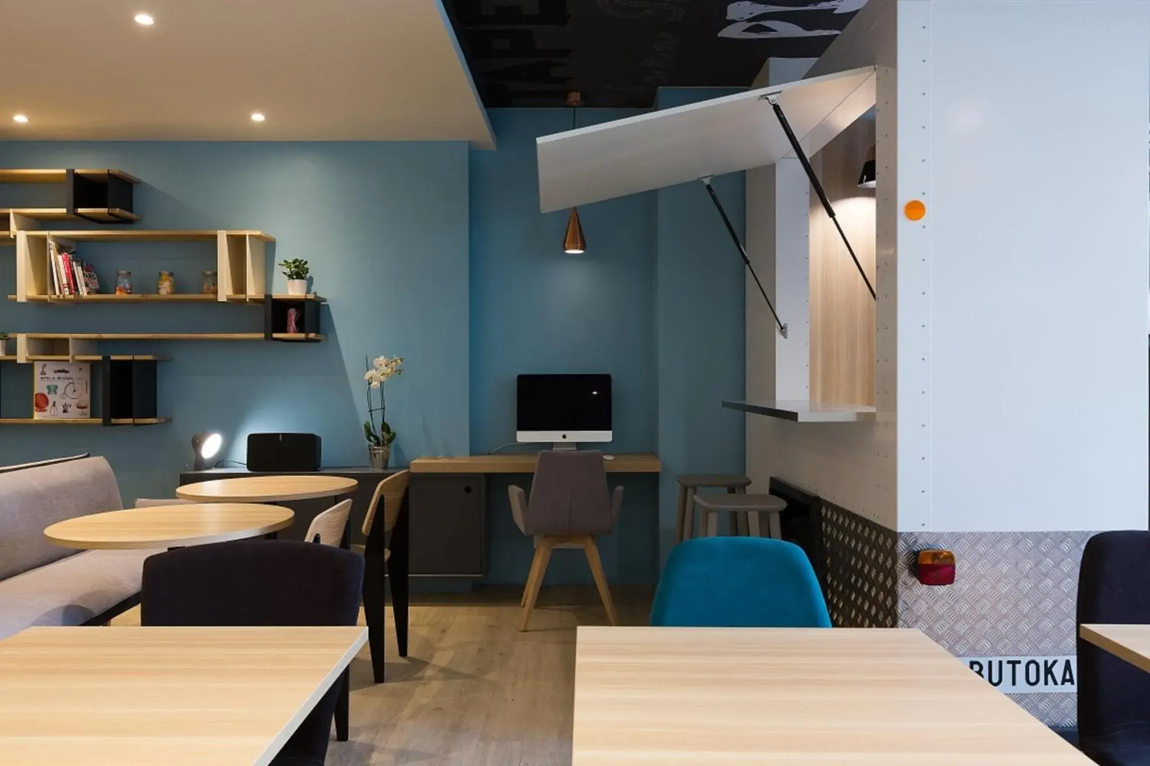 Lobby or reception, Dining Area in Ibis Styles Paris Place d'Italie - Butte Aux Cailles