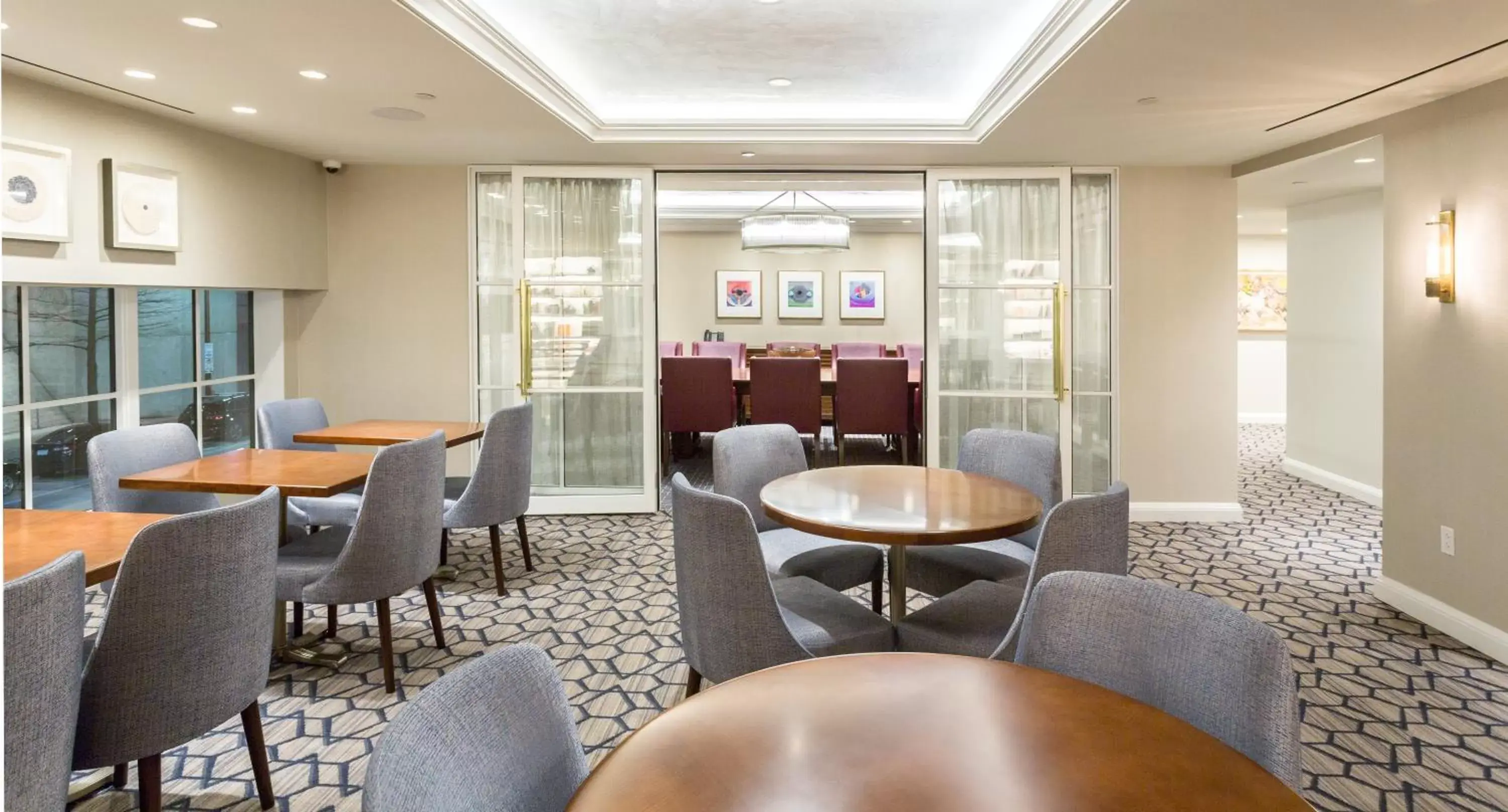Meeting/conference room, Lounge/Bar in The Lancaster Hotel