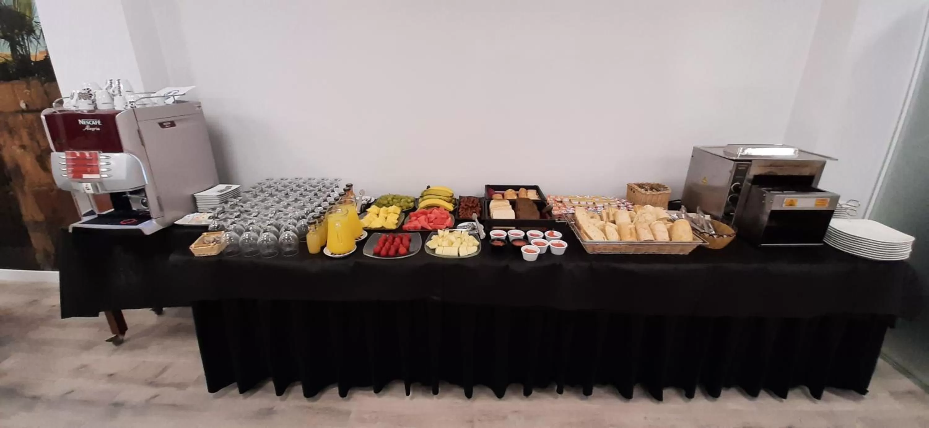 Buffet breakfast in Hotel Azahar