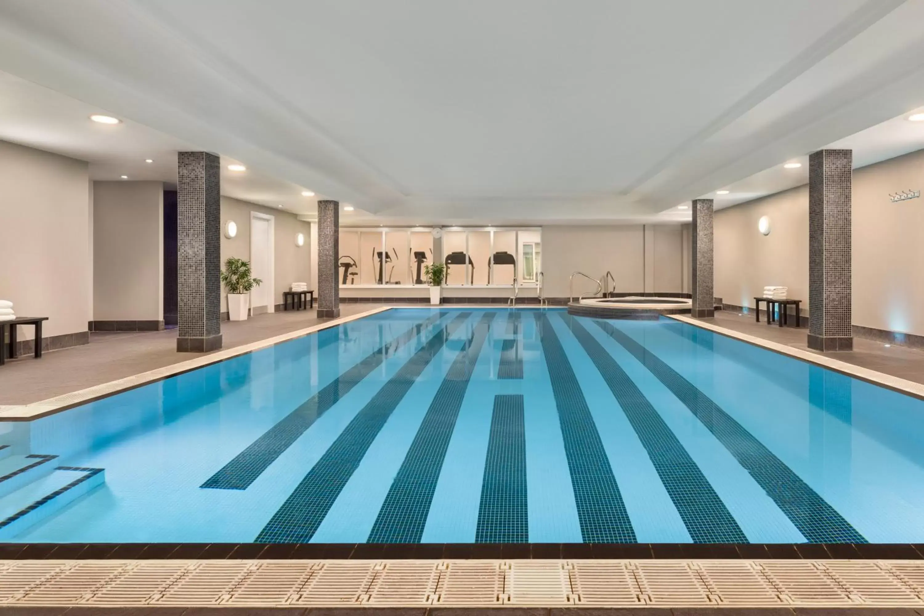 Swimming Pool in Holiday Inn Birmingham Airport - NEC, an IHG Hotel