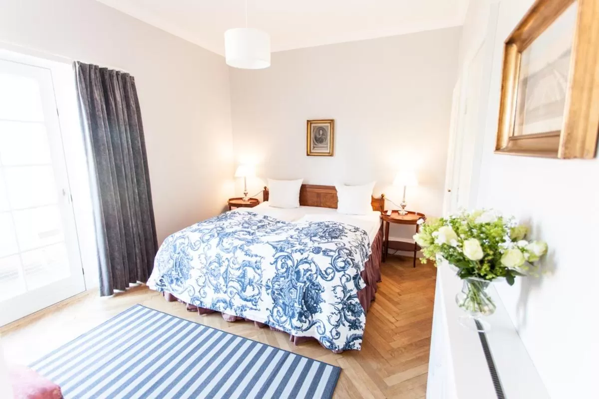 Other, Bed in Hotel Fredensborg Store Kro