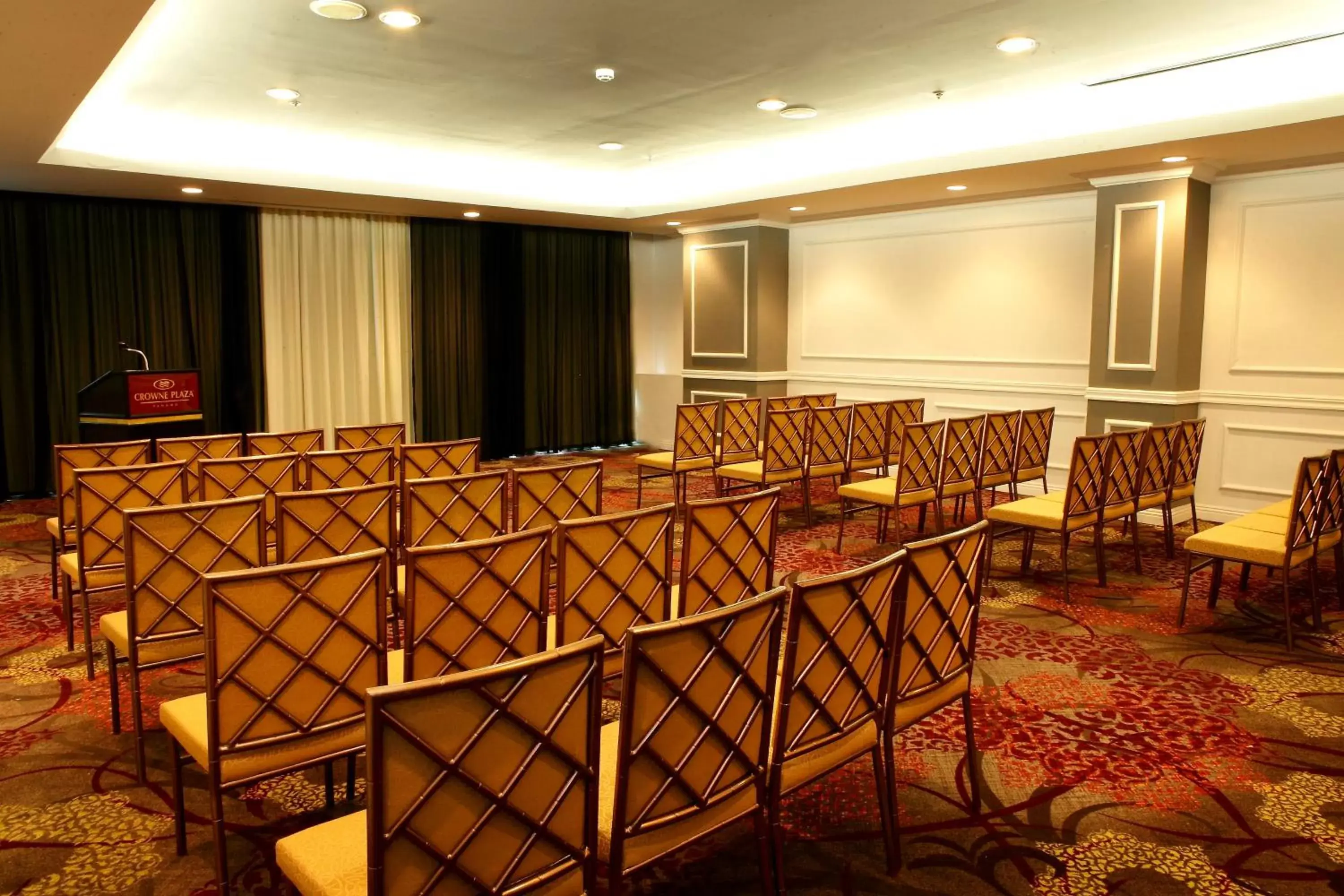 Banquet/Function facilities in Crowne Plaza Panama, an IHG Hotel