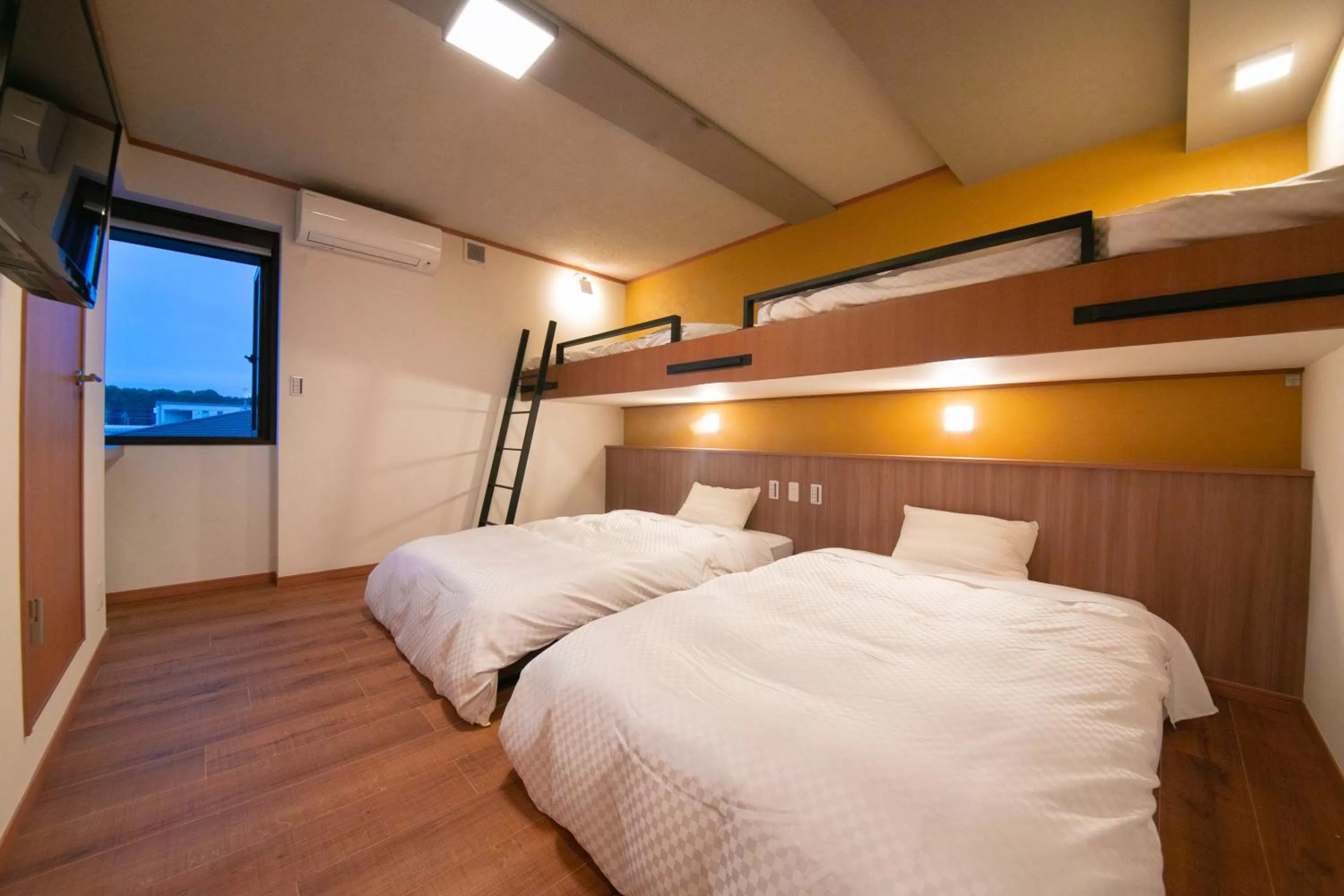 Bed in Narita AIC Airport Hotel