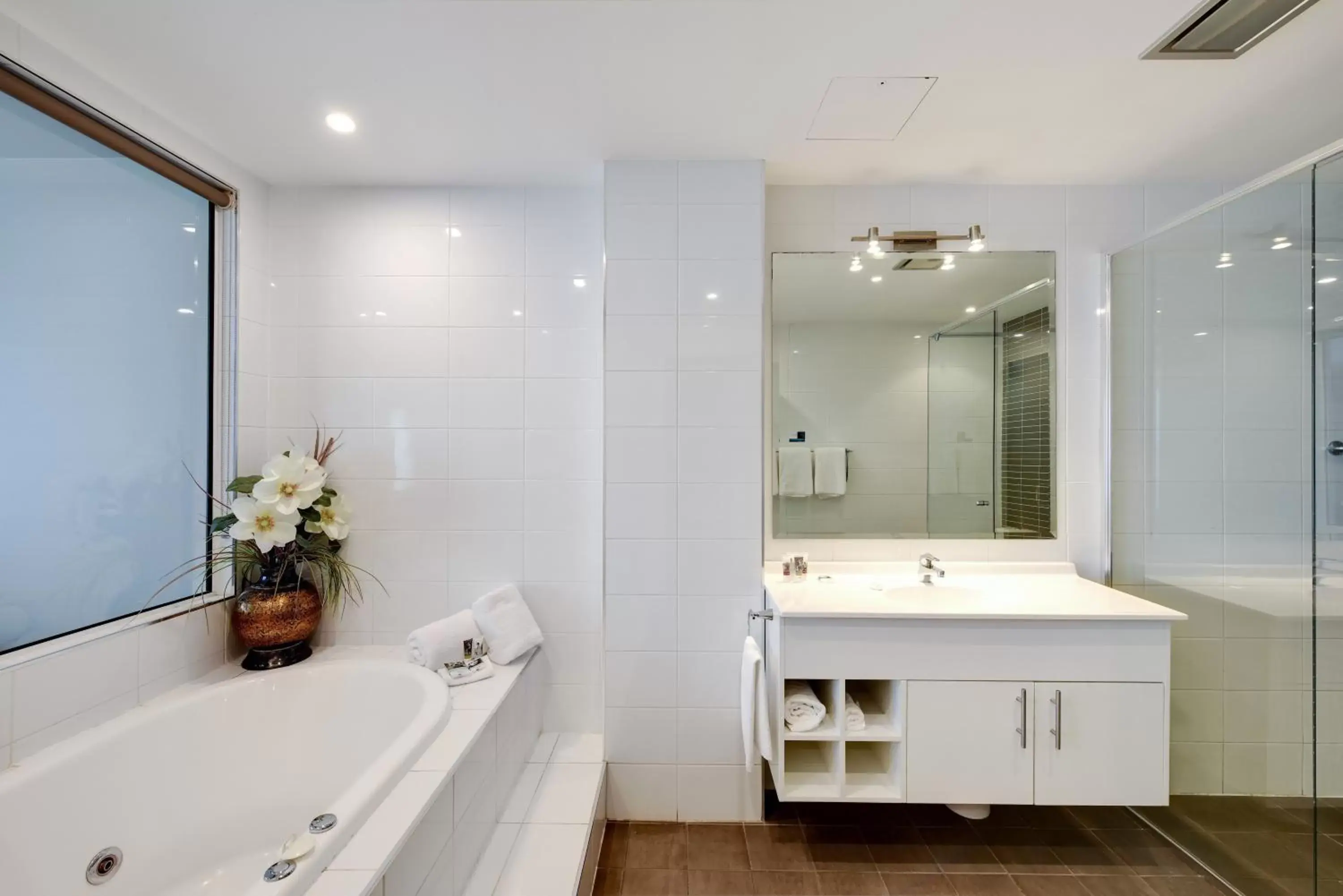 Bathroom in Mercure Centro Port Macquarie