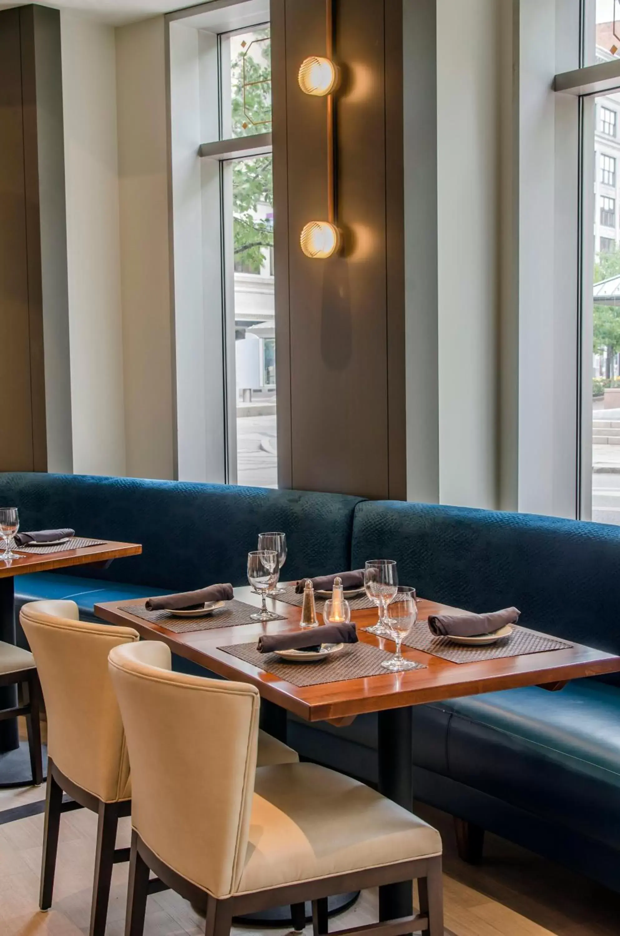 Restaurant/places to eat in Crowne Plaza Cleveland at Playhouse Square by IHG Restaurant/places to eat in Crowne Plaza Cleveland at Playhouse Square by IHG