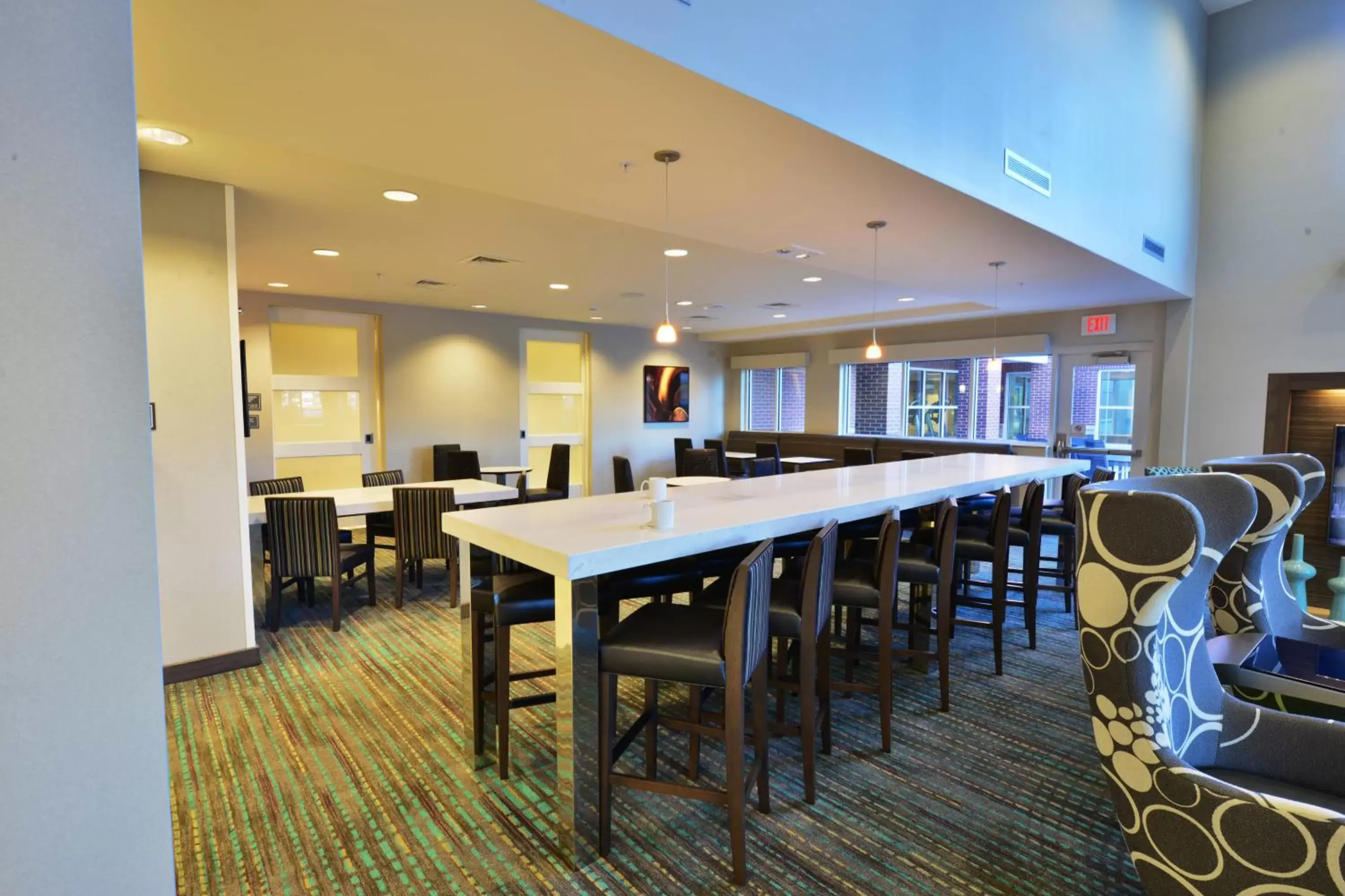 Restaurant/places to eat in Residence Inn by Marriott Omaha Aksarben Village