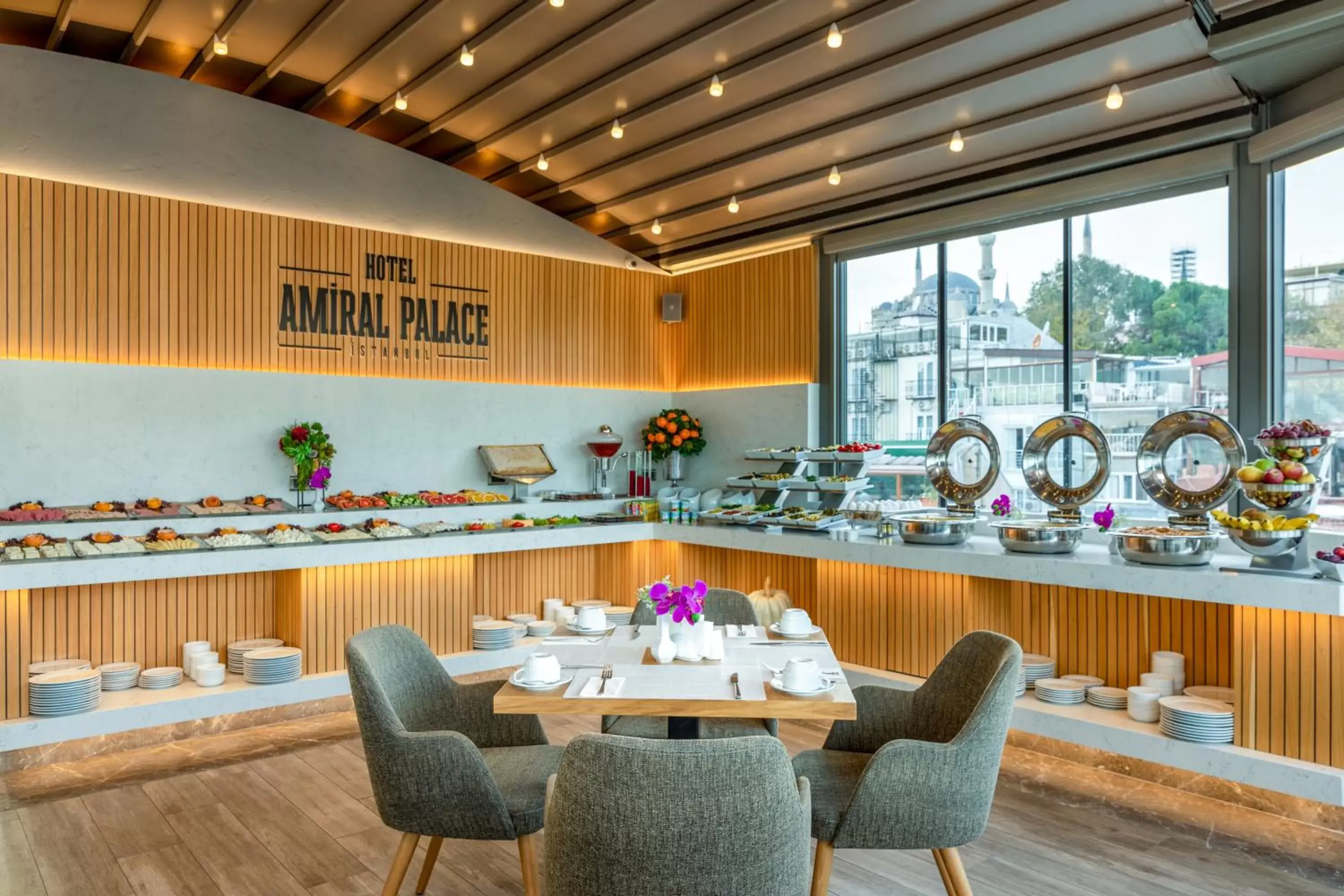Dining area, Restaurant/Places to Eat in Amiral Palace Hotel Boutique Class