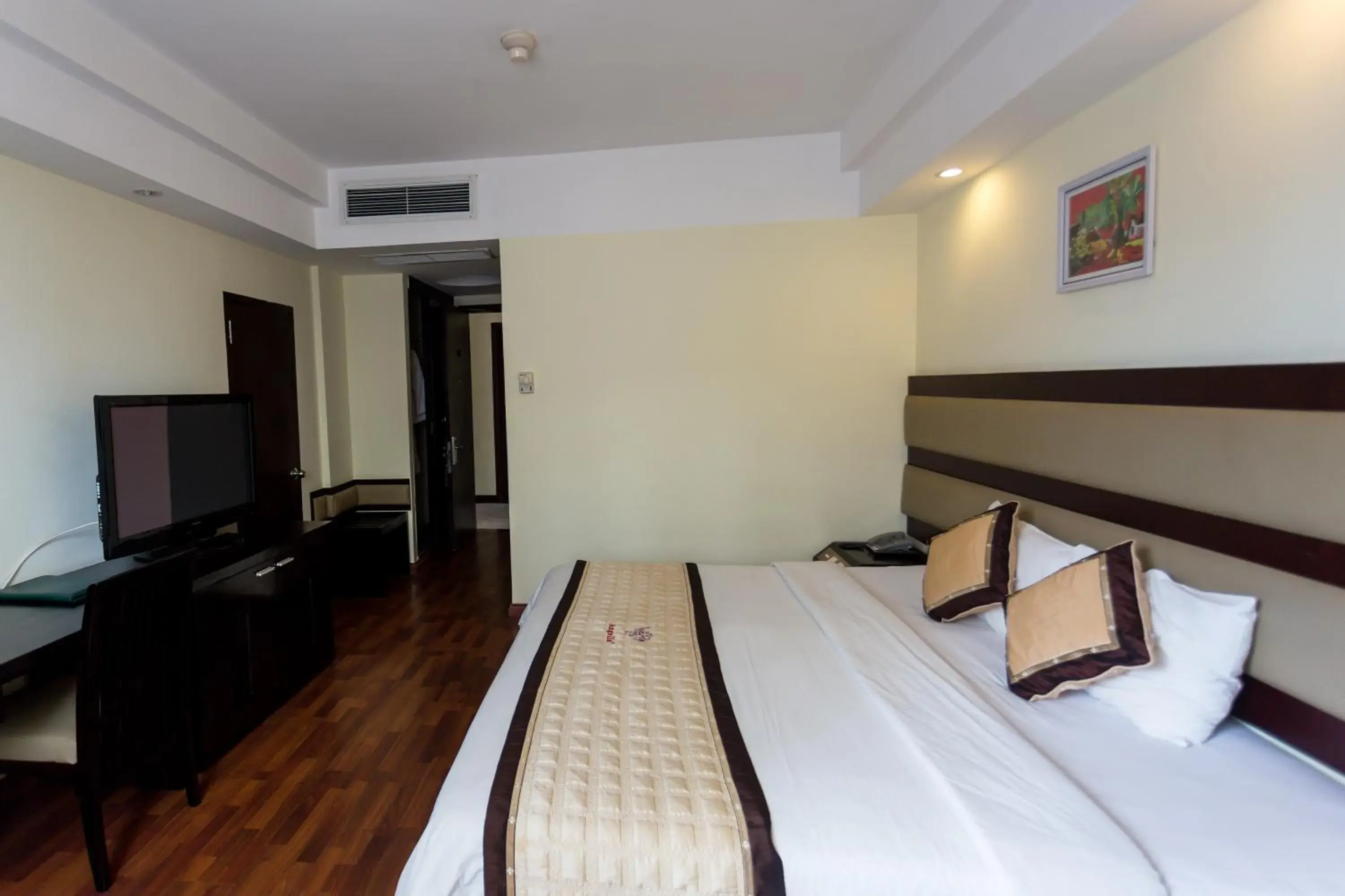 Bedroom, Bed in Angella Hotel Nha Trang