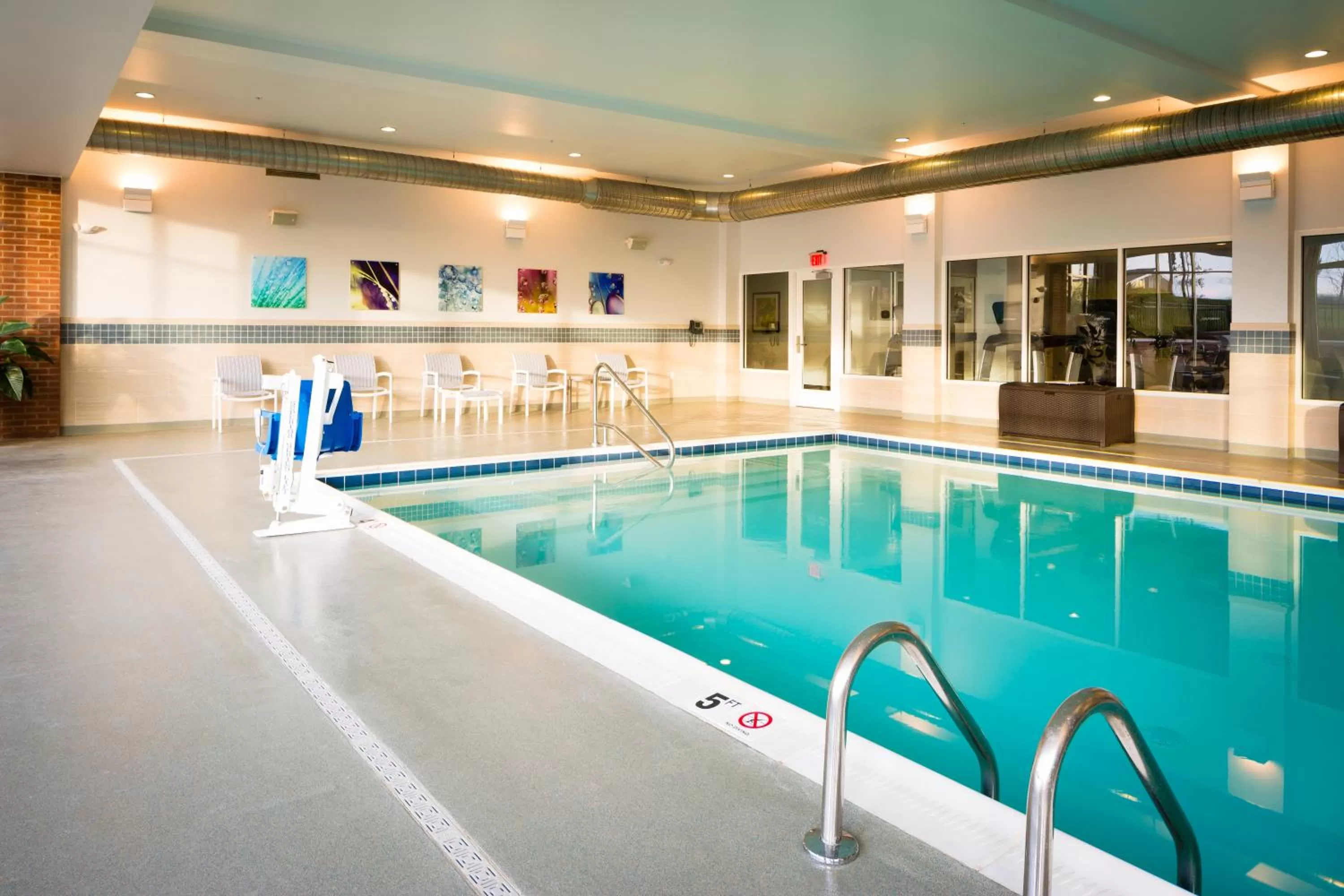 Swimming pool in Nationwide Hotel and Conference Center
