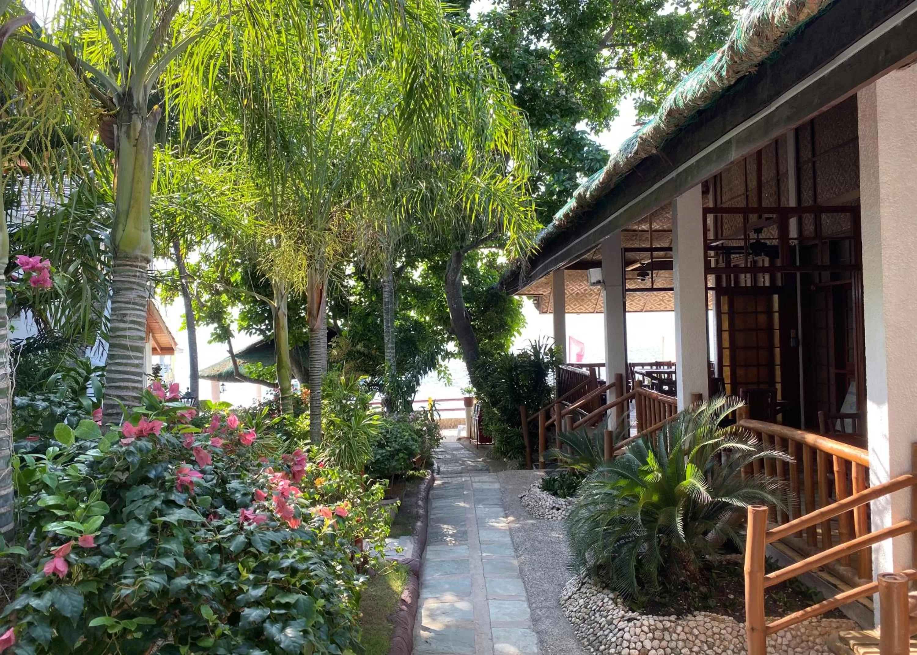 Garden view in Marina Village