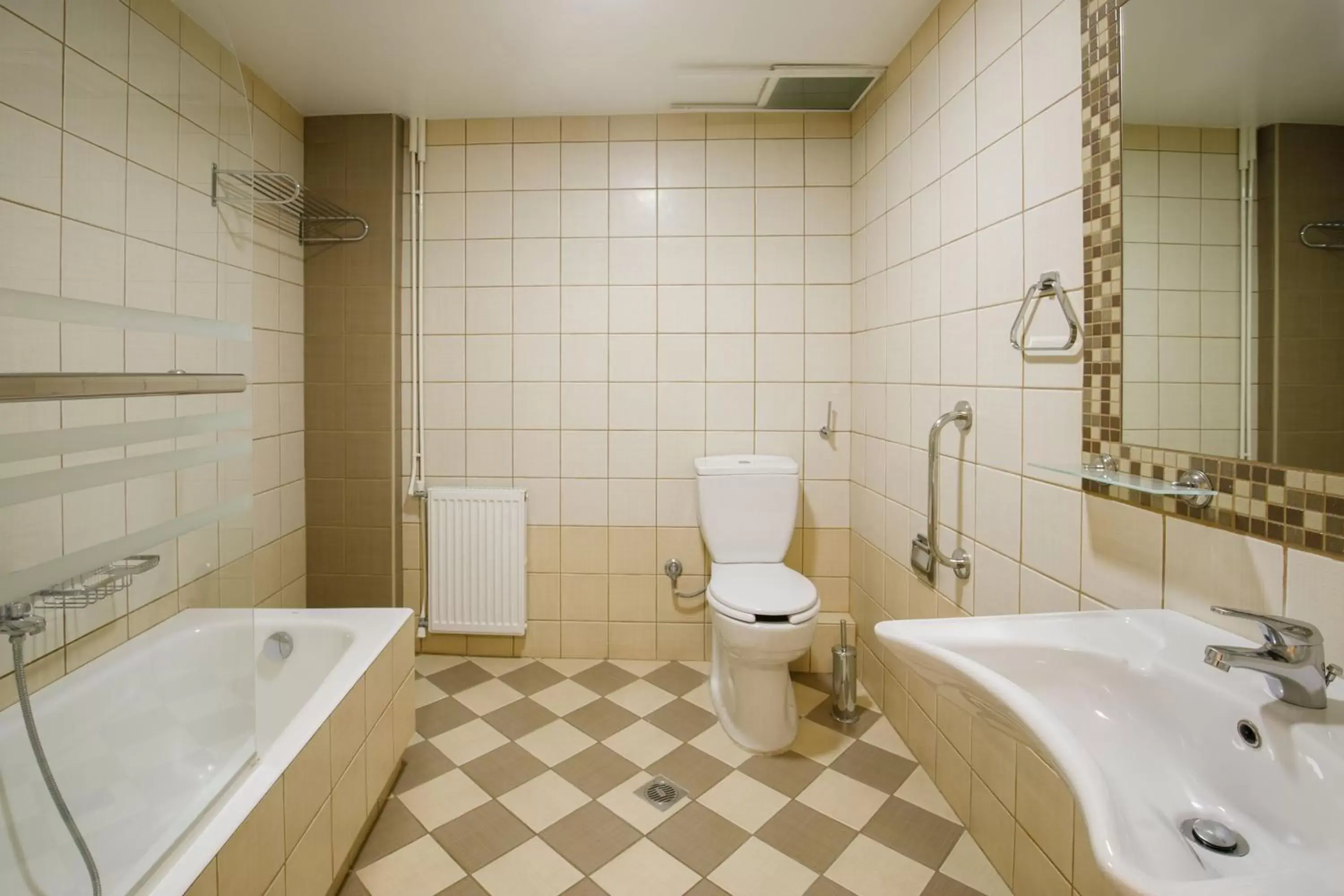 Bathroom in Hotel Athina