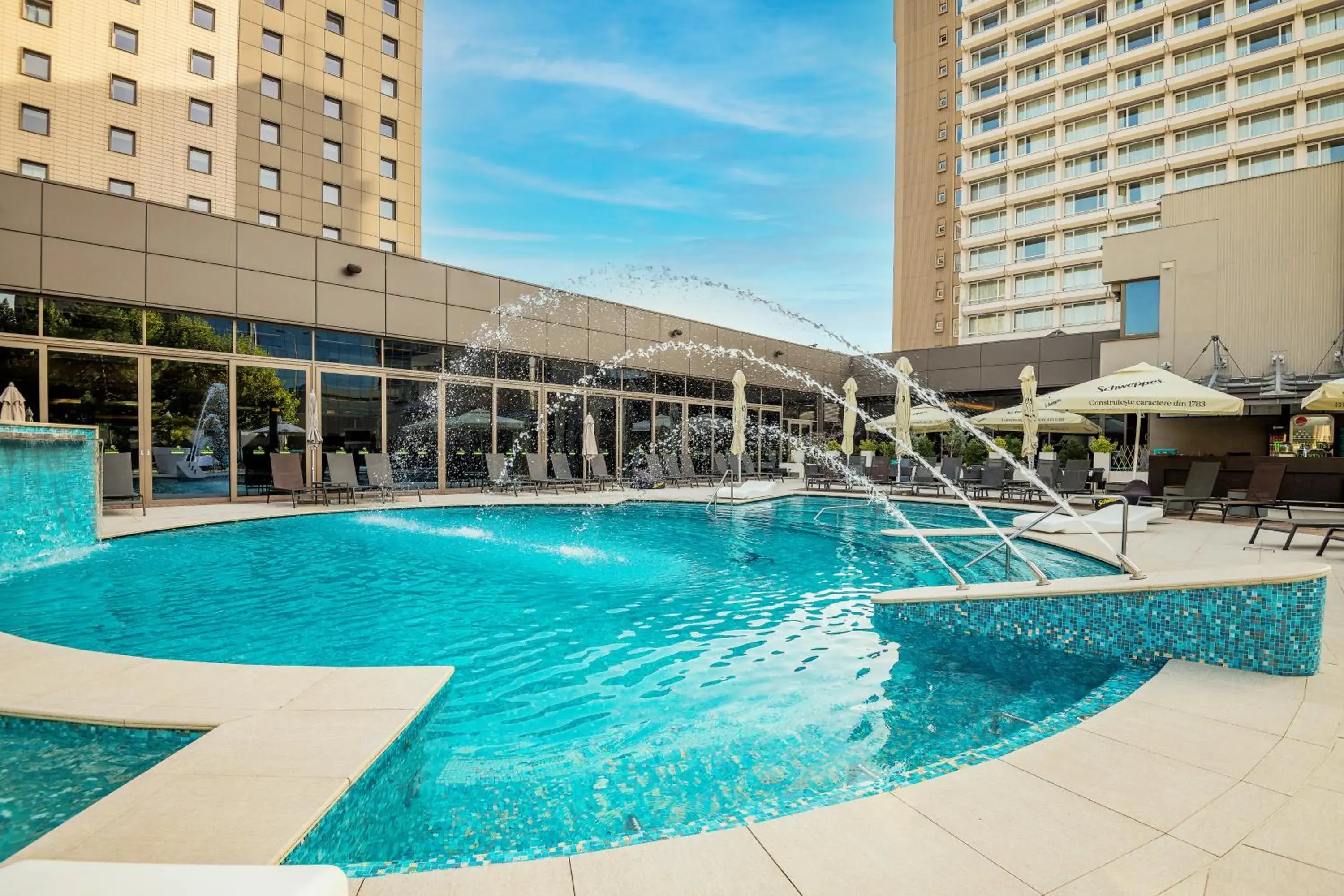 Summer, Swimming Pool in Ramada Plaza by Wyndham Bucharest Convention Center