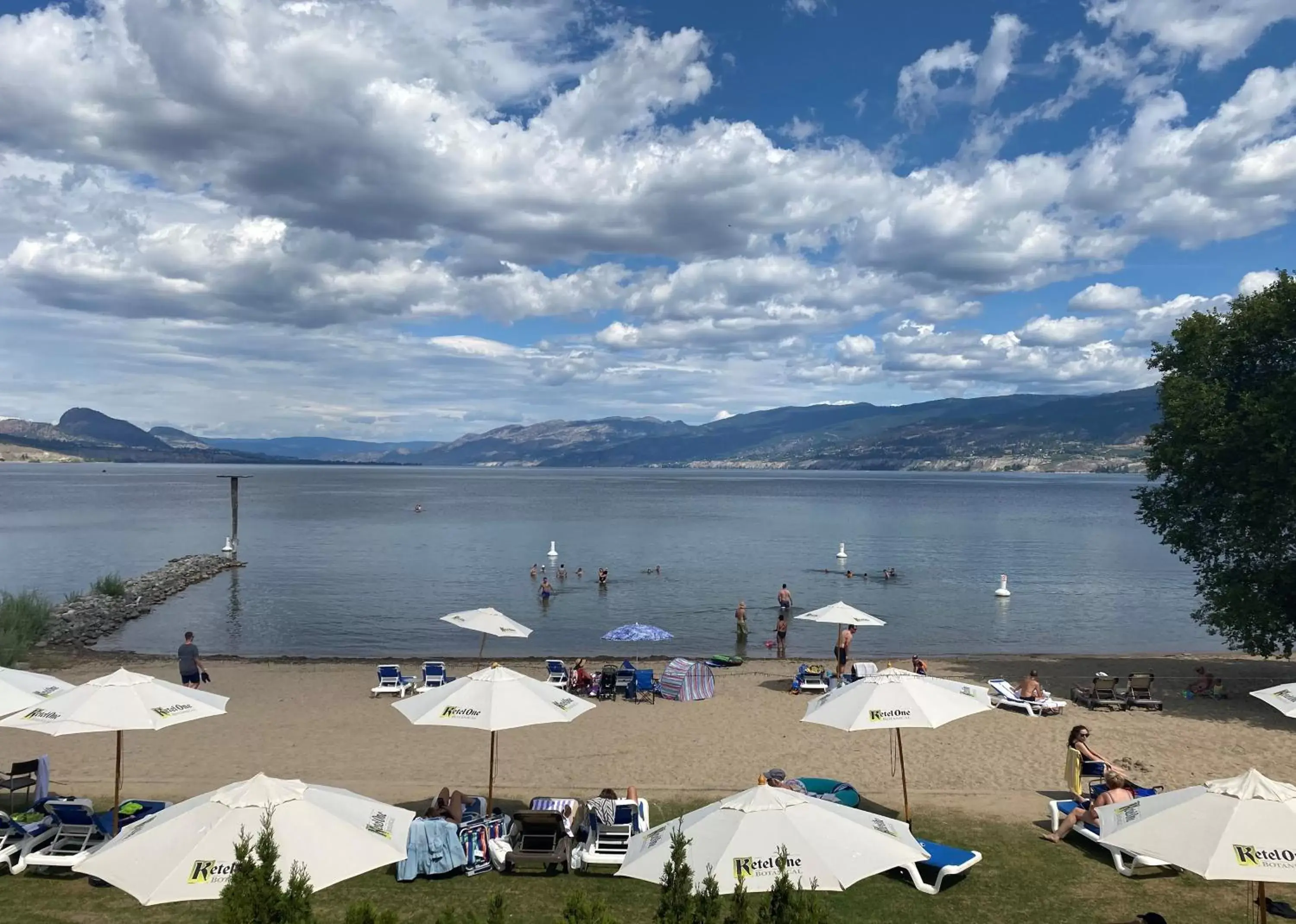 Beach in Penticton Lakeside Resort