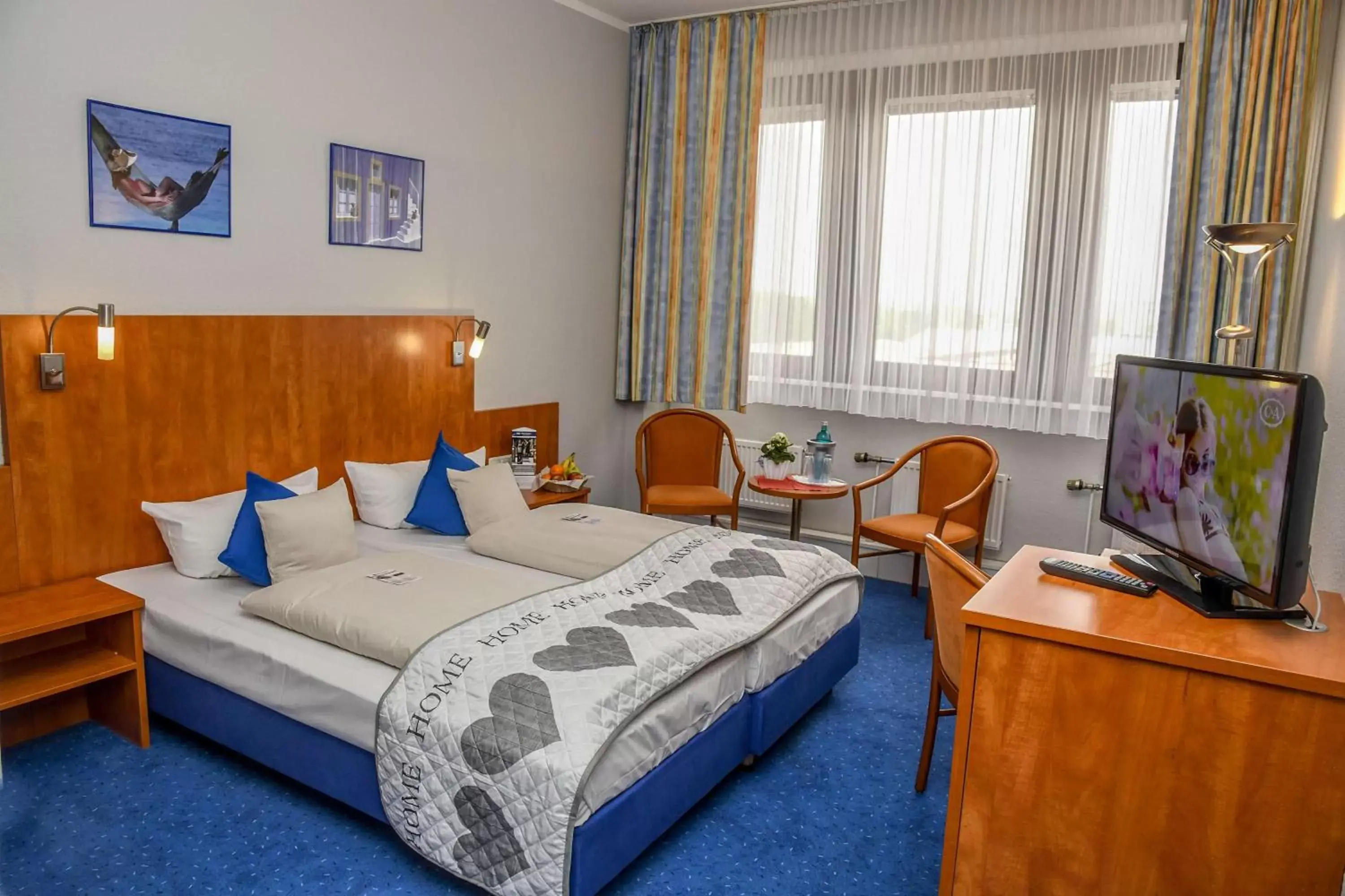 Photo of the whole room, Bed in Best Western Comfort Business Hotel Düsseldorf-Neuss