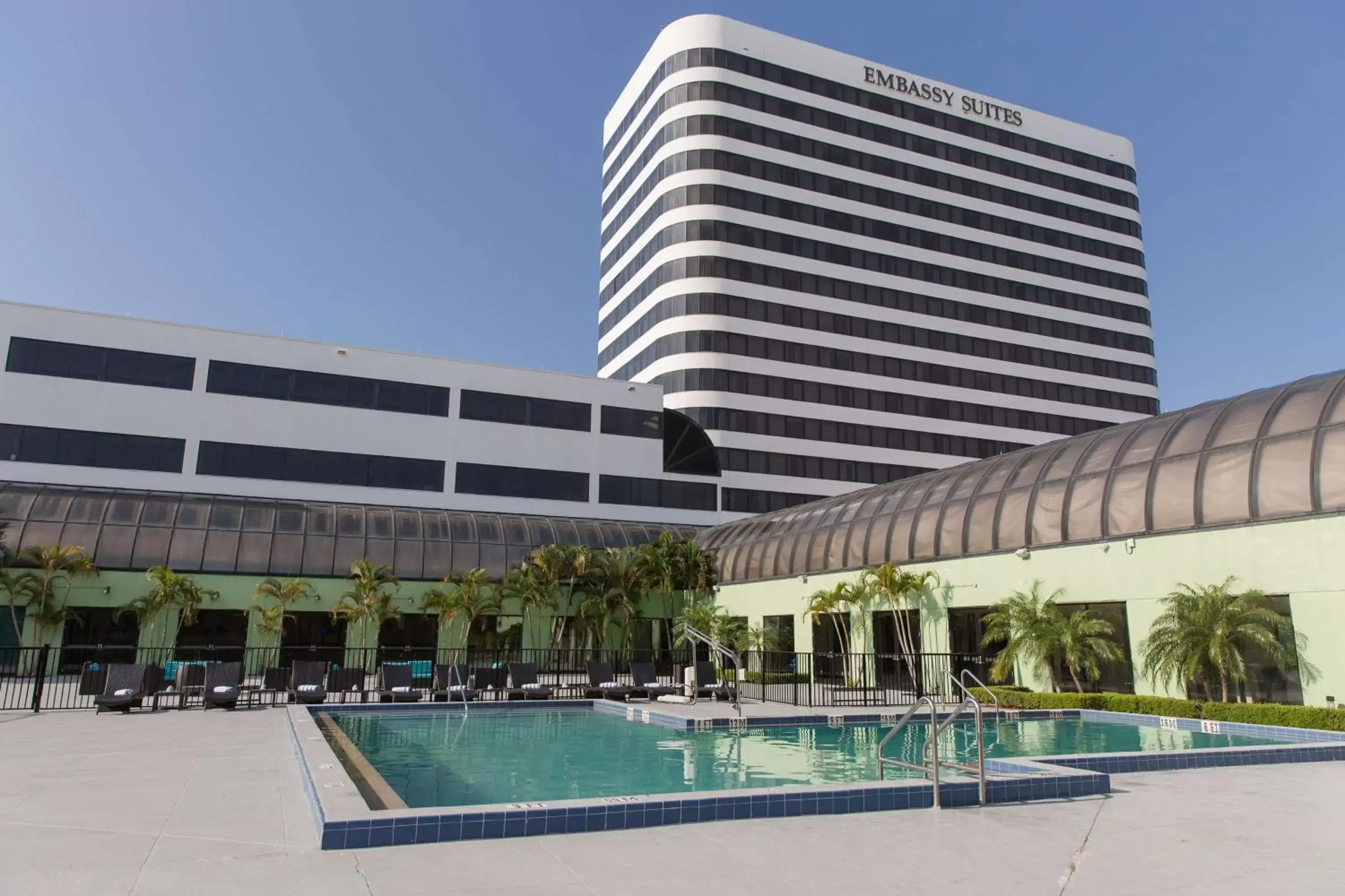 Pool view, Swimming Pool in Embassy Suites by Hilton West Palm Beach Central