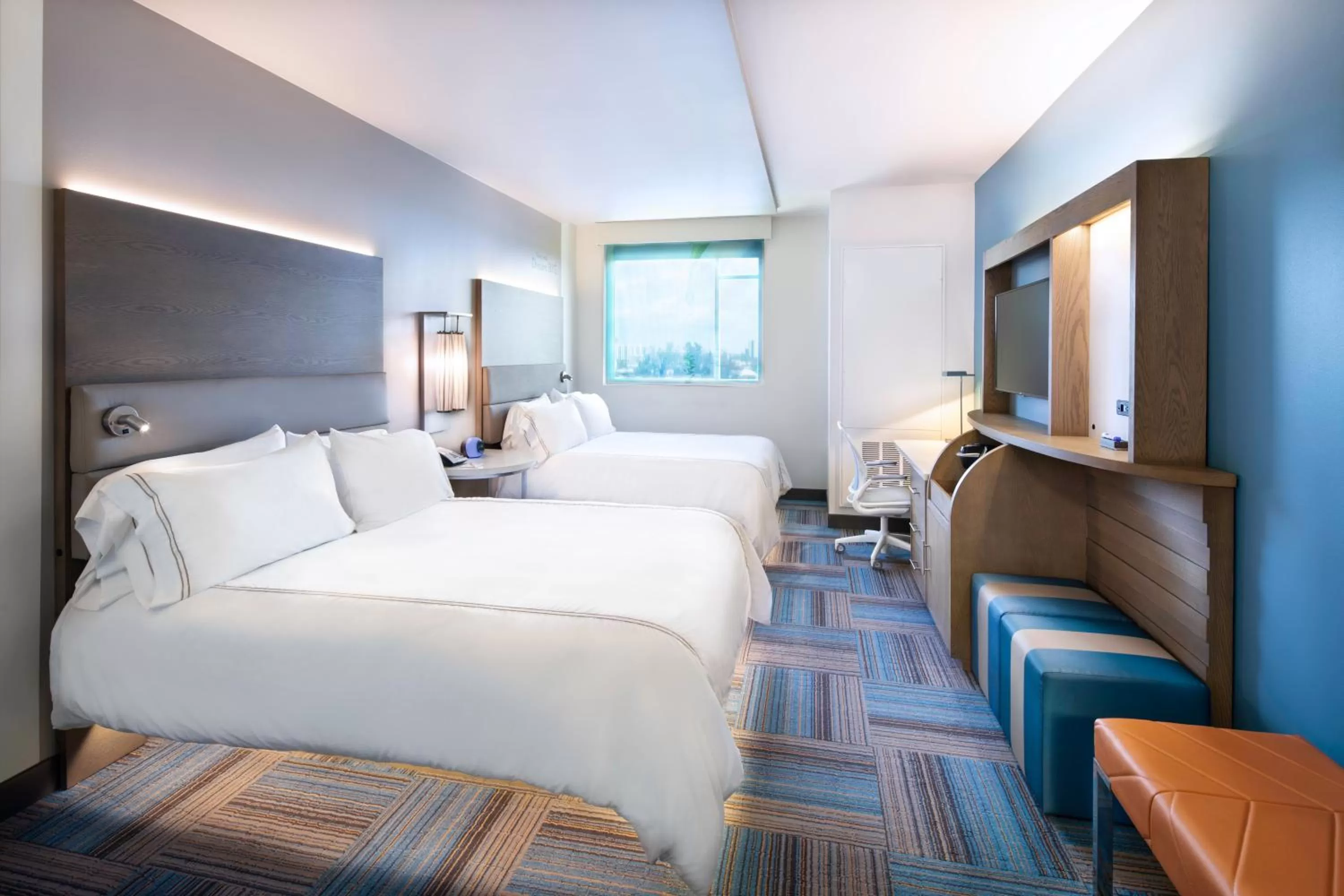 Photo of the whole room, Bed in EVEN Hotel Miami - Airport by IHG