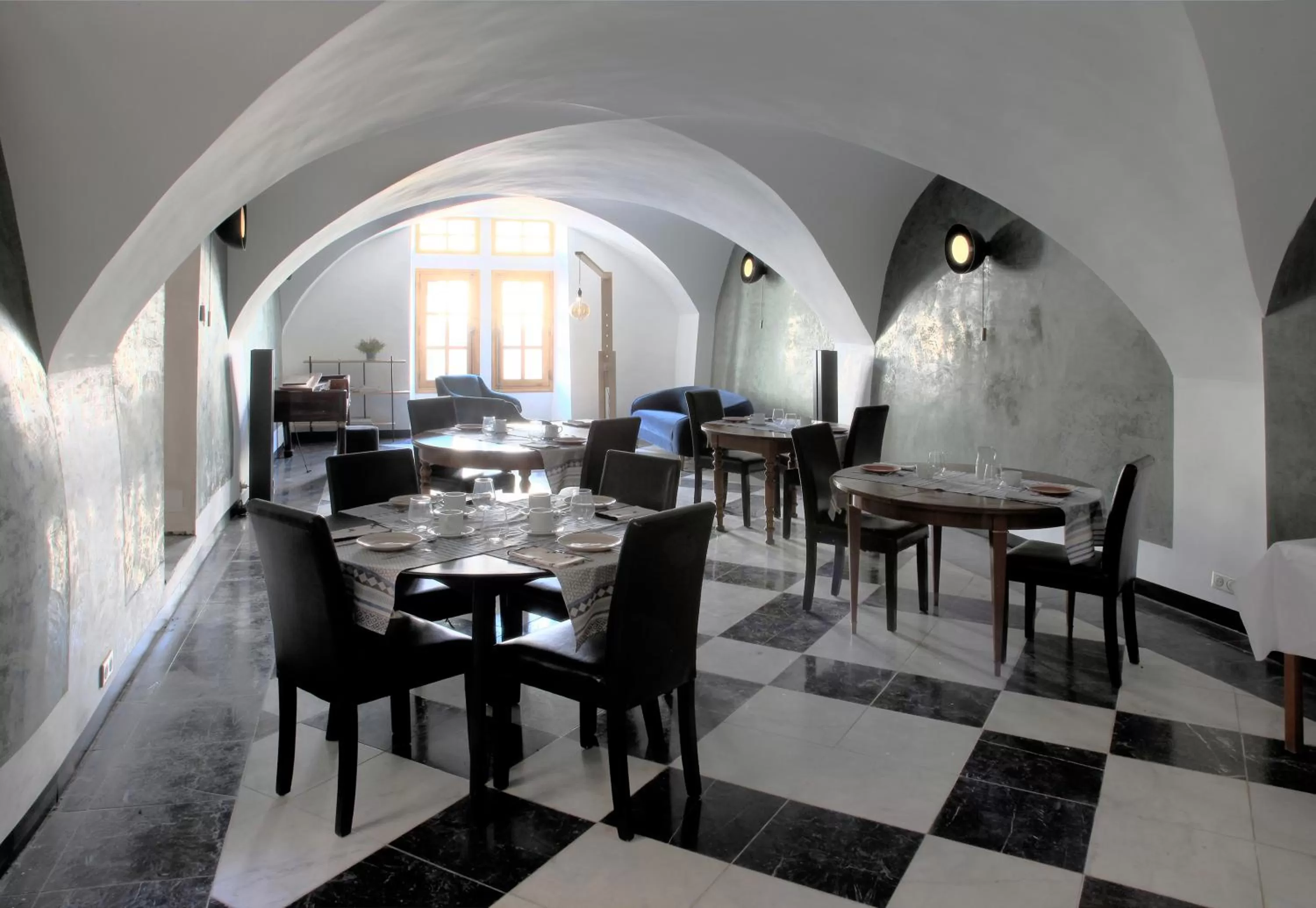 Dining area in La Maison d'en Bas des Seigneurs
