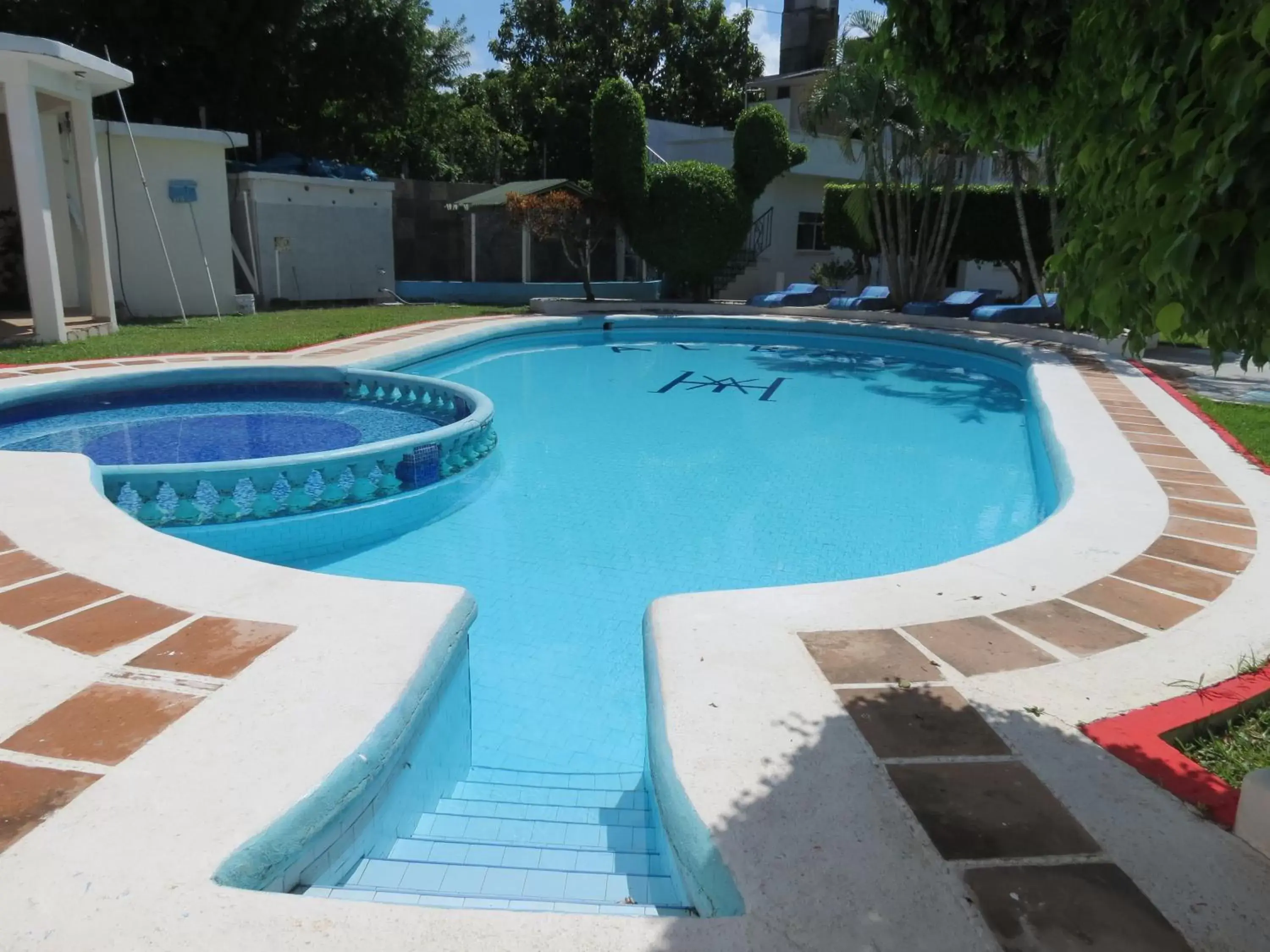 Pool view, Swimming Pool in Hotel Albri by Rotamundos