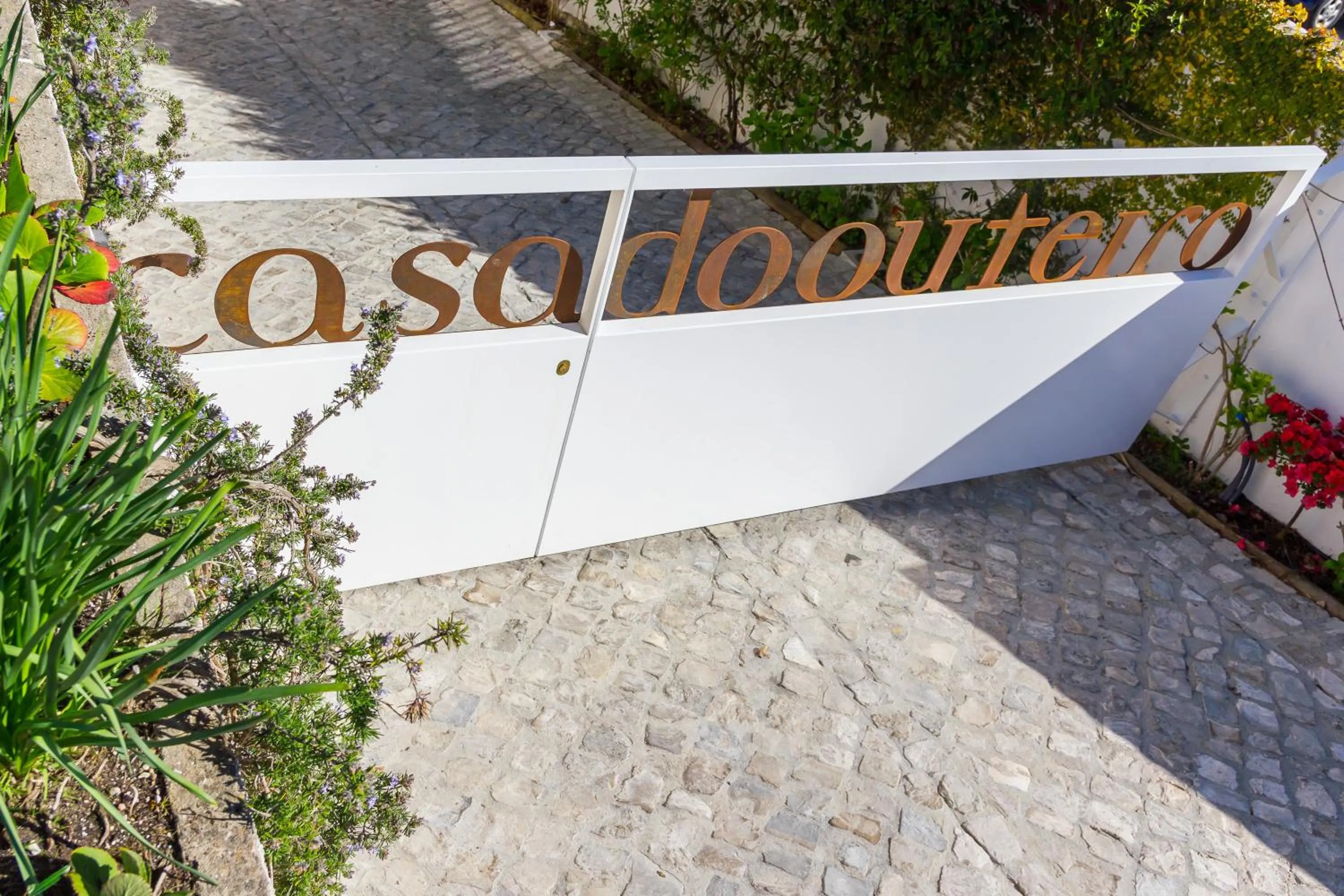 Property building in Boutique Hotel Casa do Outeiro - Arts & Crafts