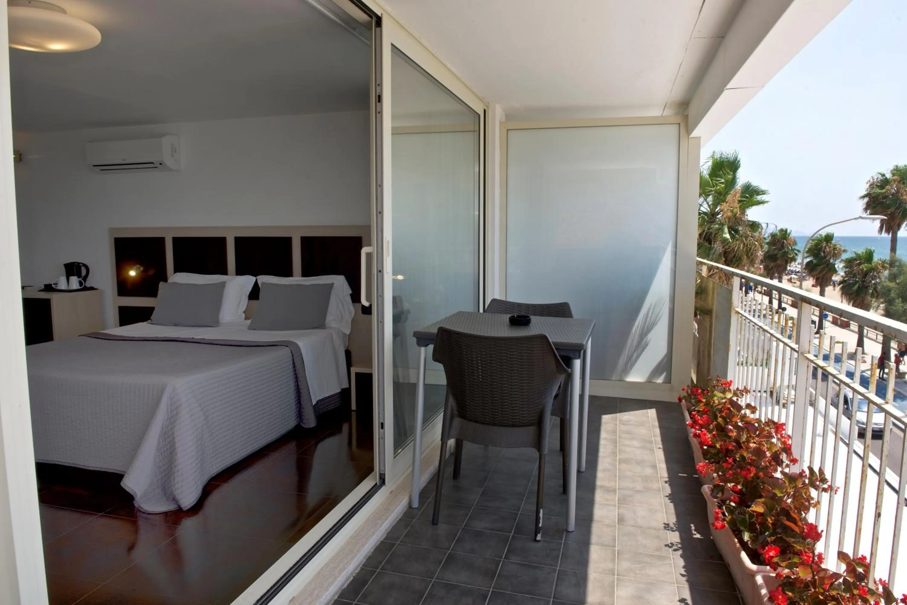 Bed in Hotel Ristorante Centosedici