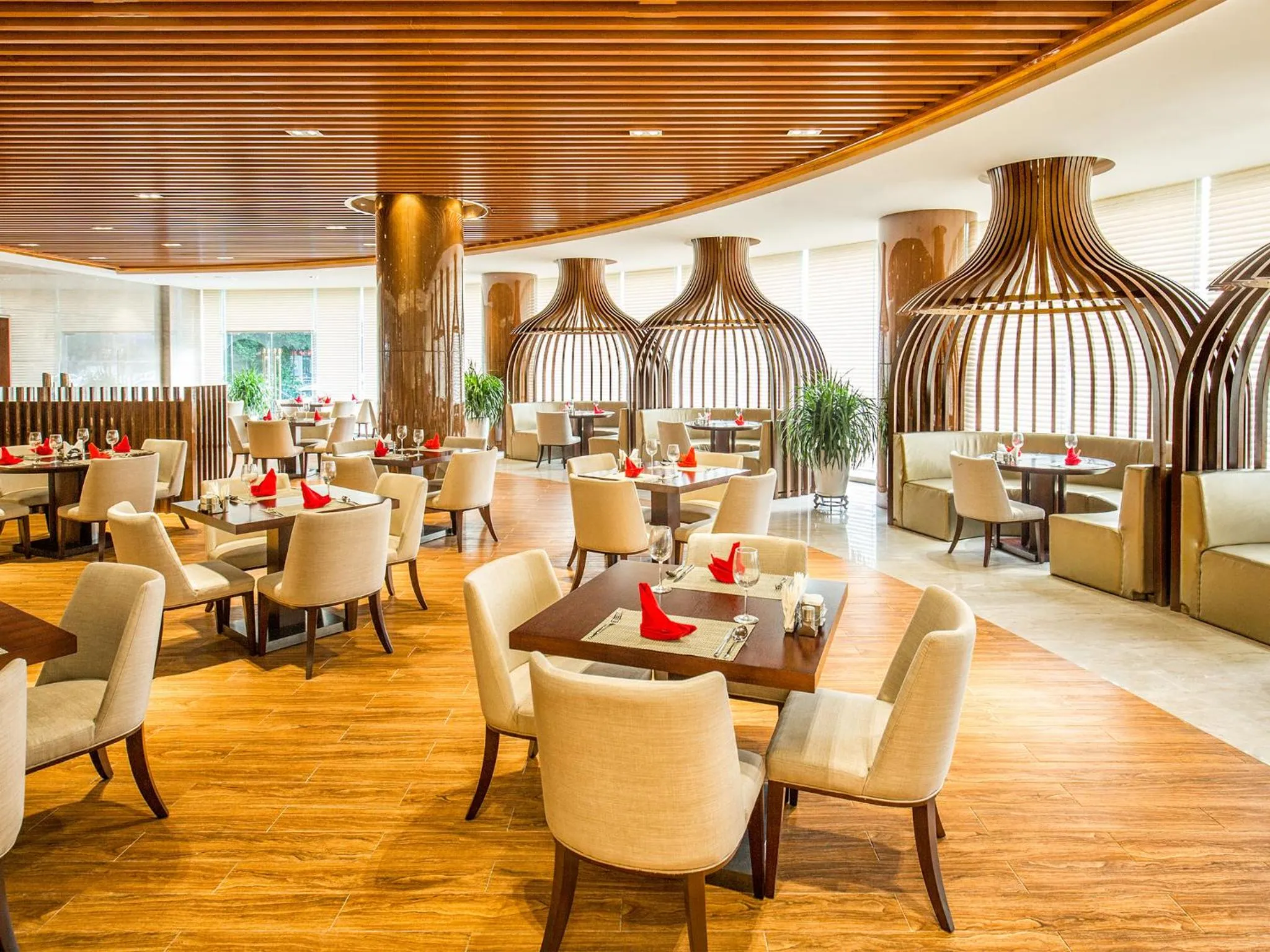 Restaurant/places to eat in Wan Yue Grand Skylight Hotel