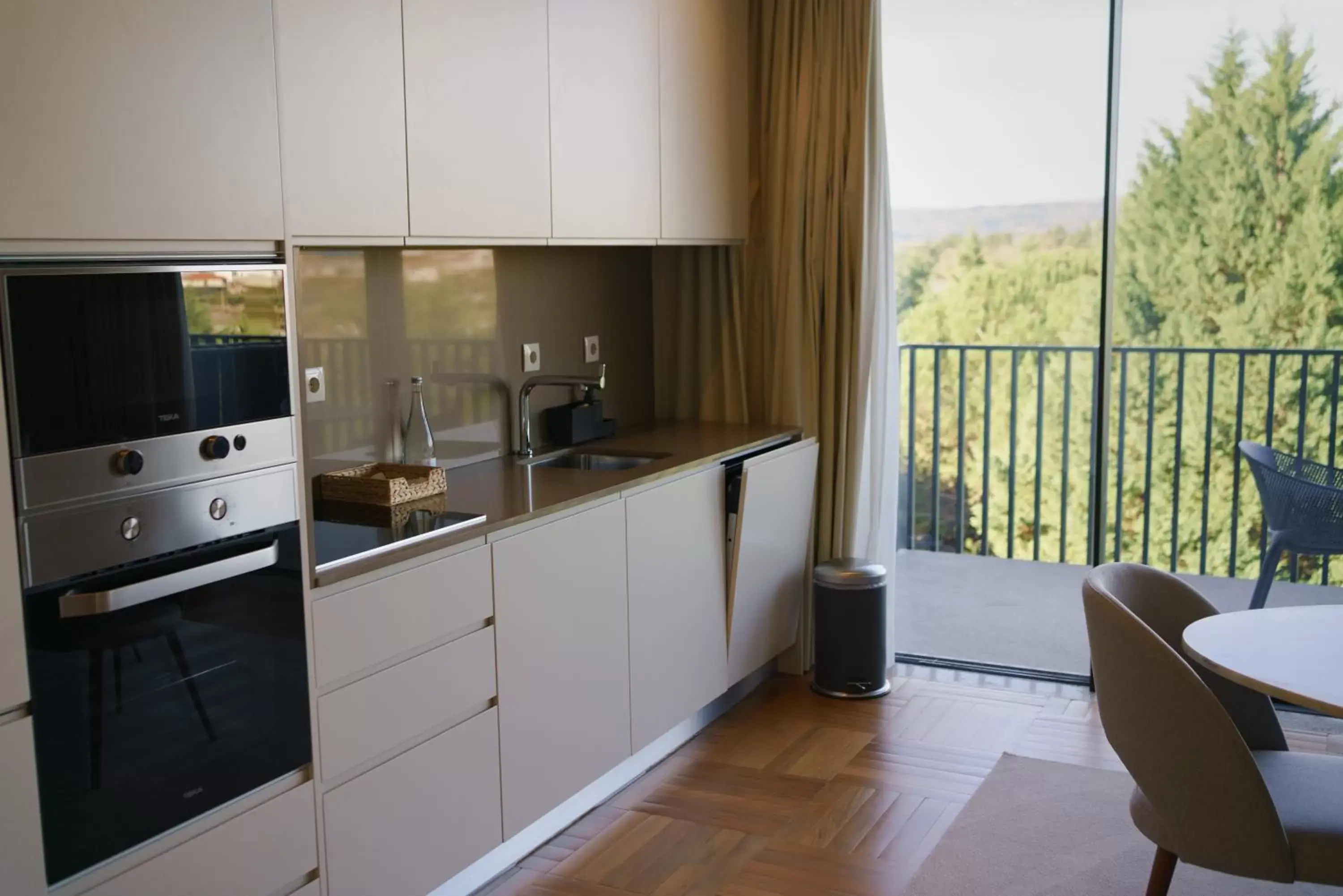 Kitchen or kitchenette, Kitchen/Kitchenette in Olive Nature - Hotel & SPA da Quinta Dona Adelaide