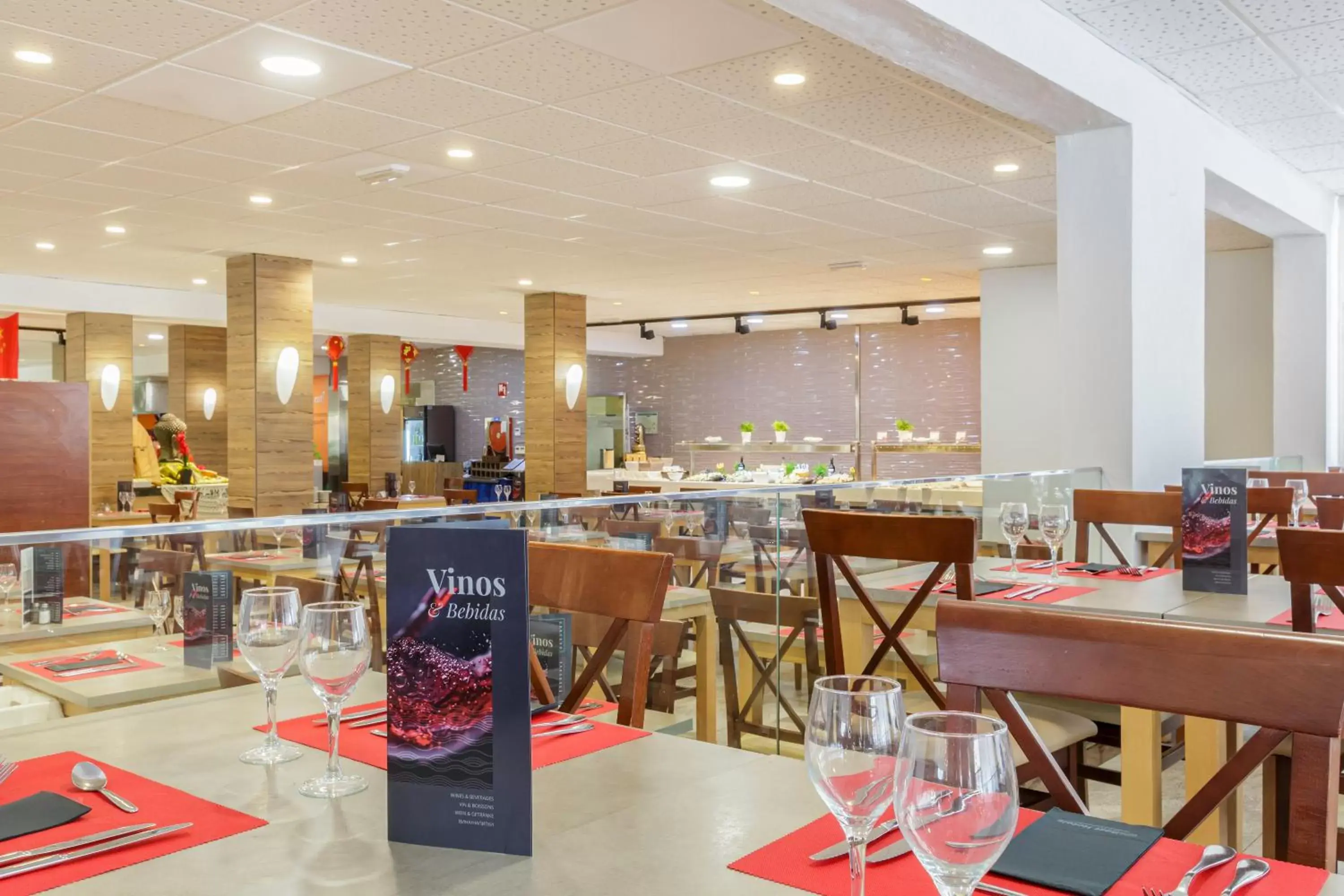 Restaurant/Places to Eat in Hotel Best Siroco